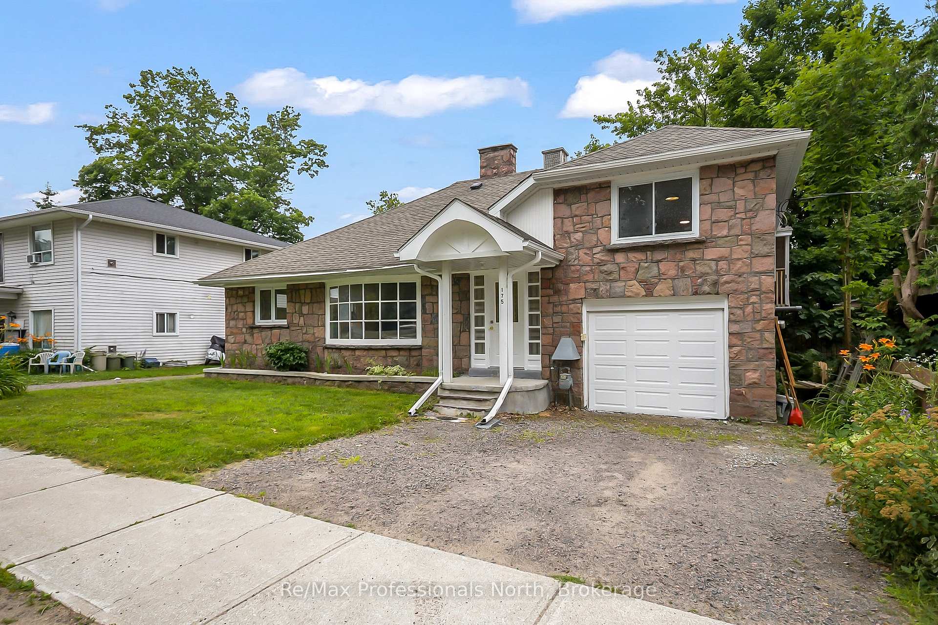 Photo 42 of 175 Sarah Street S, Gravenhurst, Muskoka (S) — HOMEH