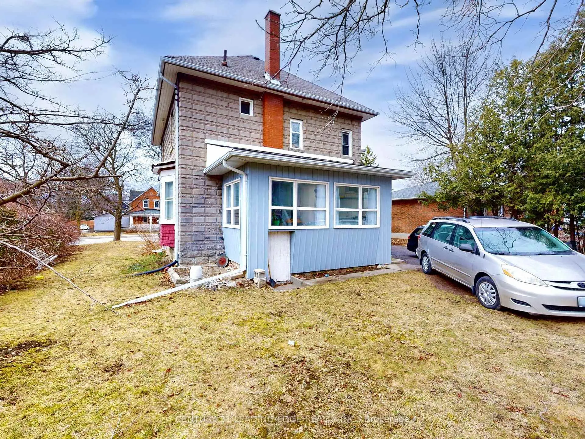Photo 21 of 261 Main Street N, Markham, Old Markham Village — HOMEH