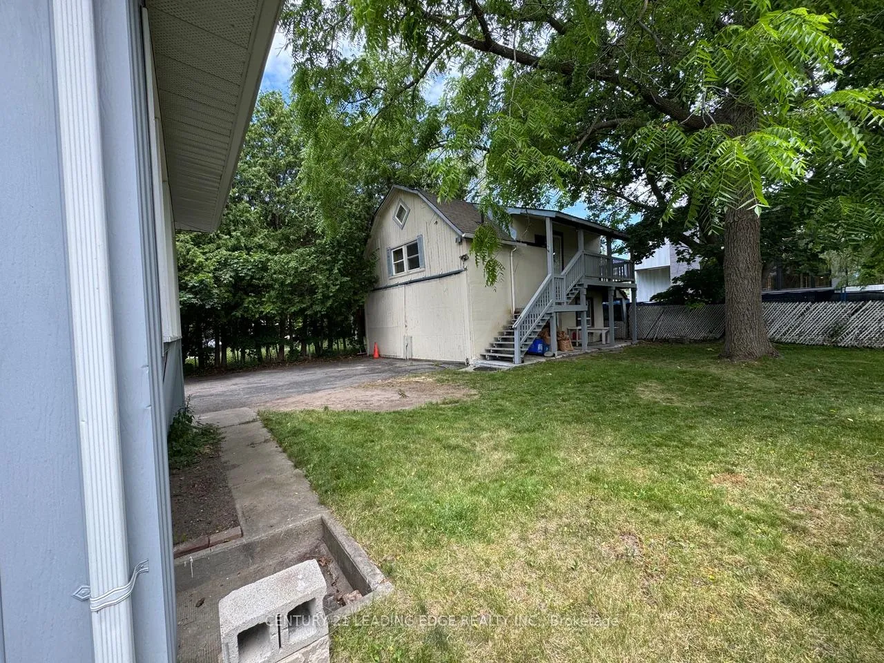 Photo 23 of 261 Main Street N, Markham, Old Markham Village — HOMEH