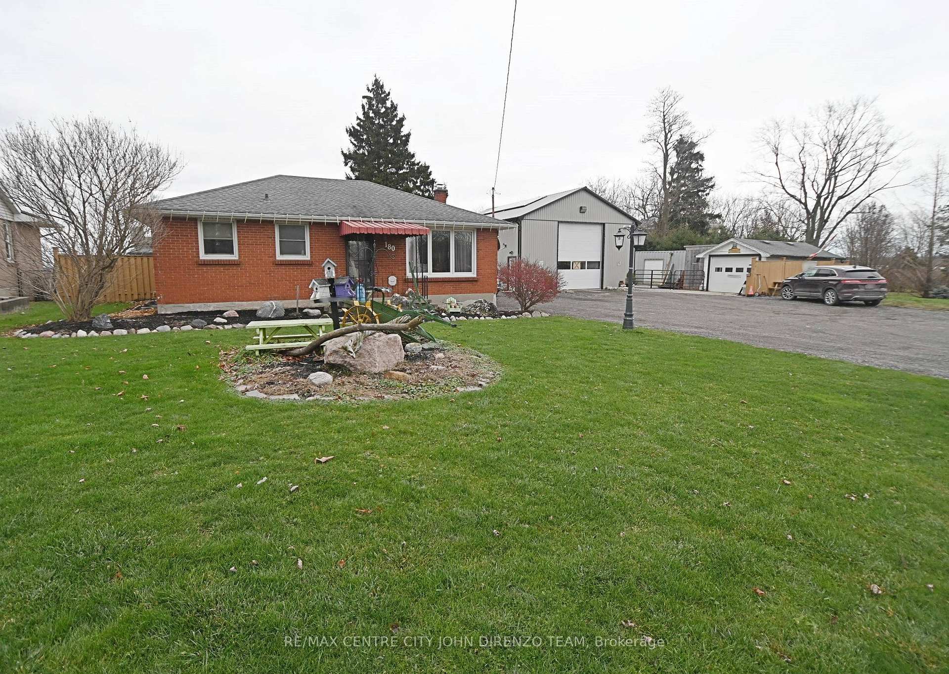 Photo 1 of 180 Centennial Avenue, Central Elgin, Rural Central Elgin — HOMEH