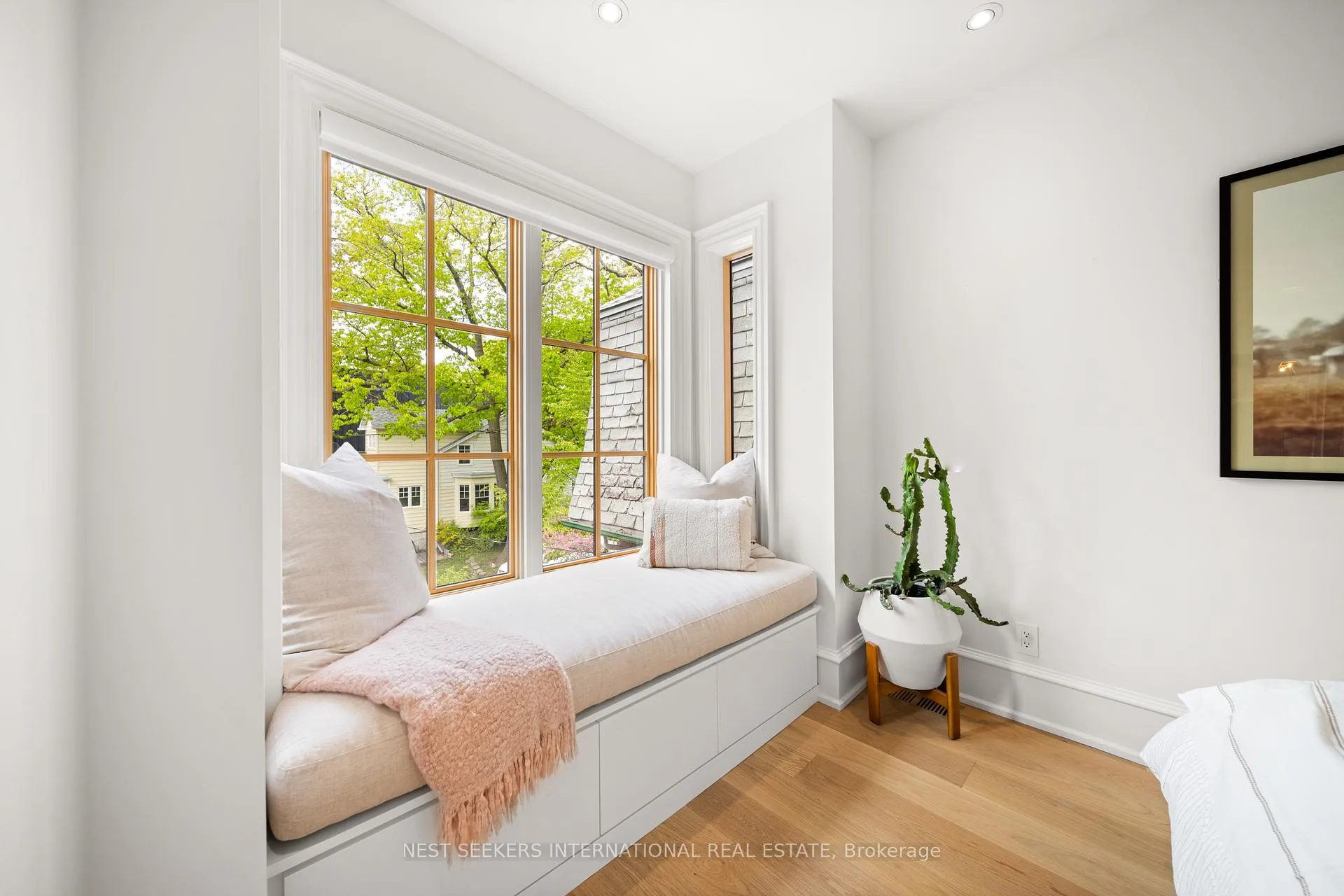 Photo 26 of 203 Willow Avenue, Toronto, The Beaches — HOMEH