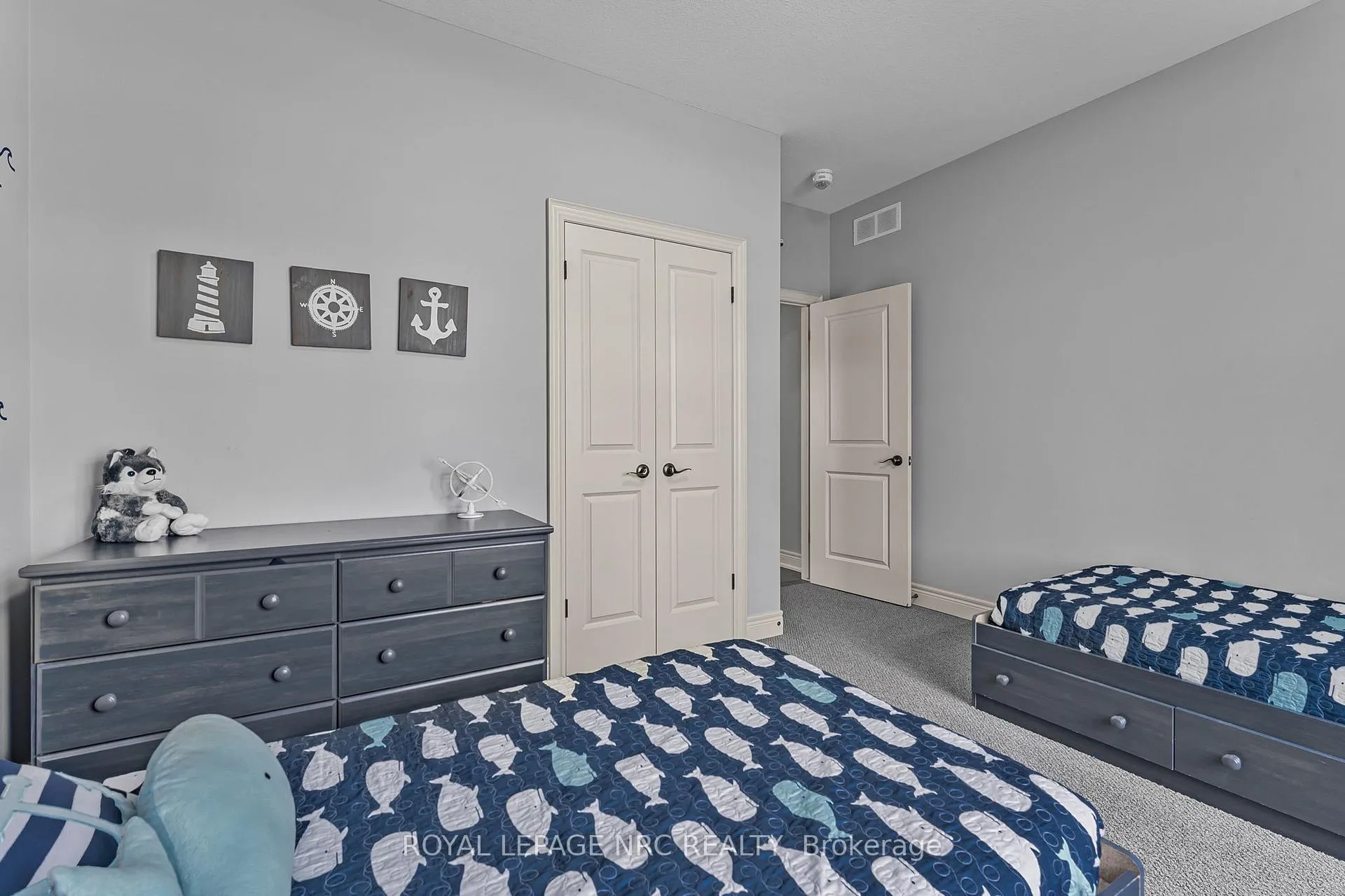 Photo 6 of 23 Abbott Place, Pelham, Fonthill — HOMEH