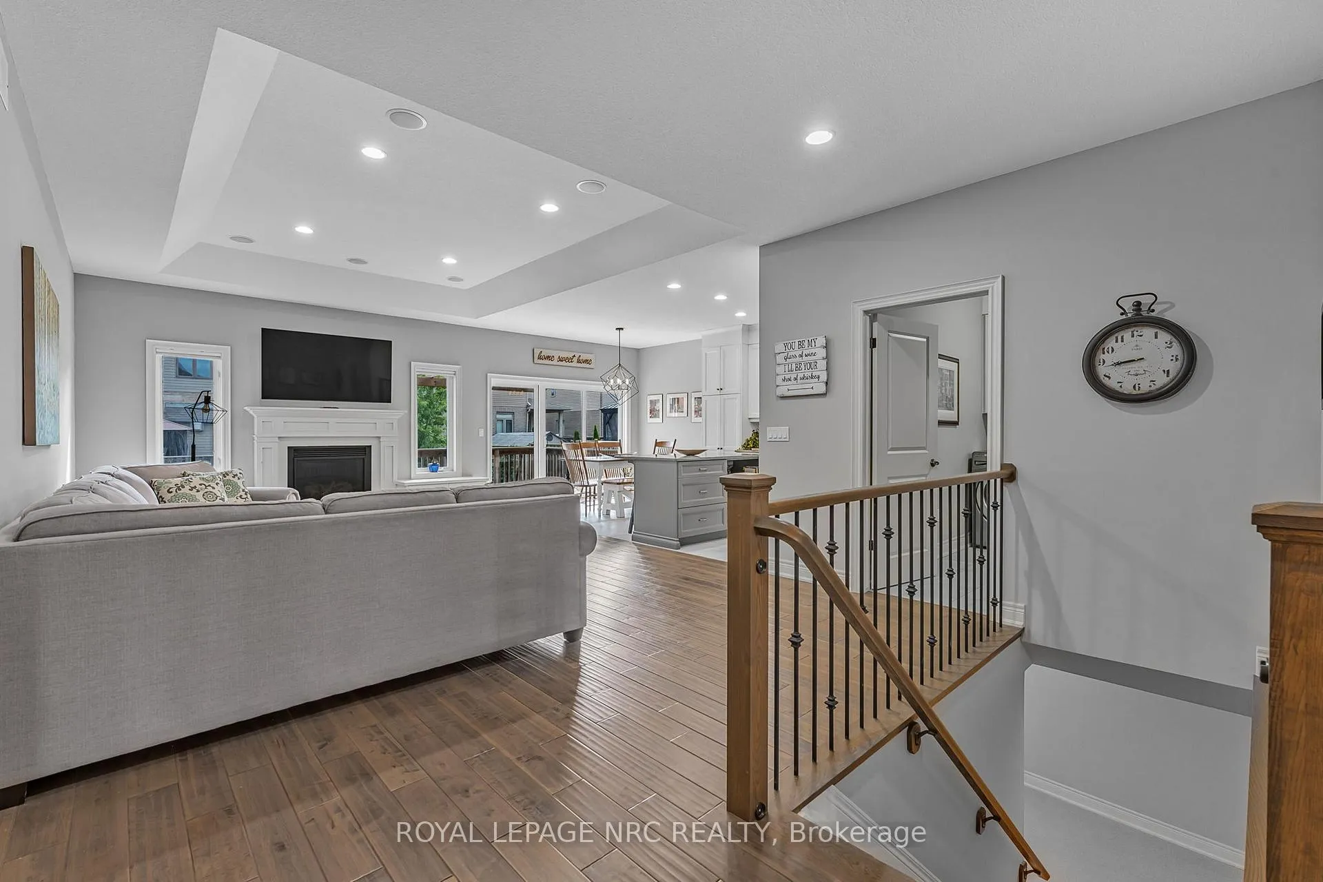 Photo 16 of 23 Abbott Place, Pelham, Fonthill — HOMEH