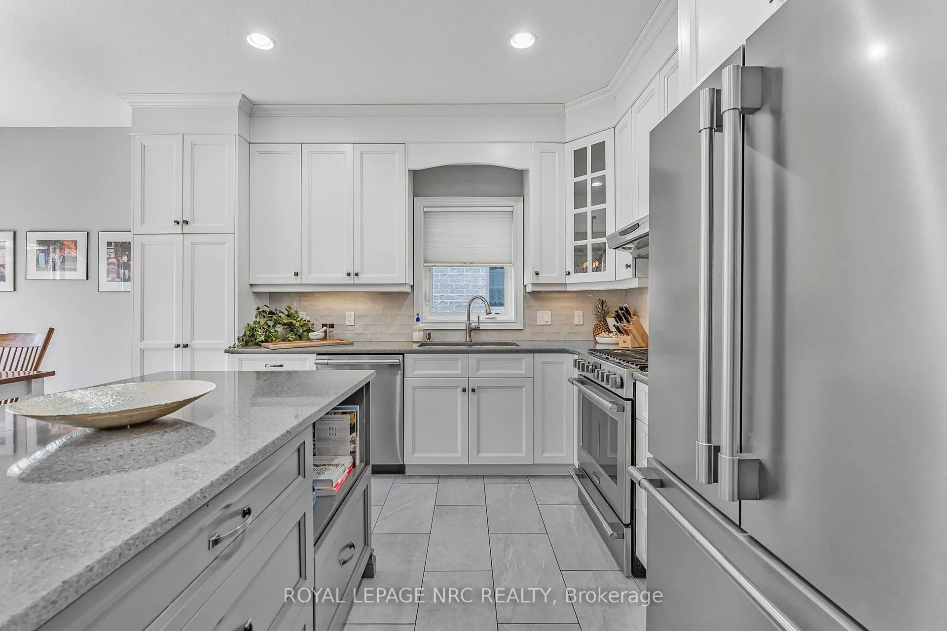 Photo 18 of 23 Abbott Place, Pelham, Fonthill — HOMEH