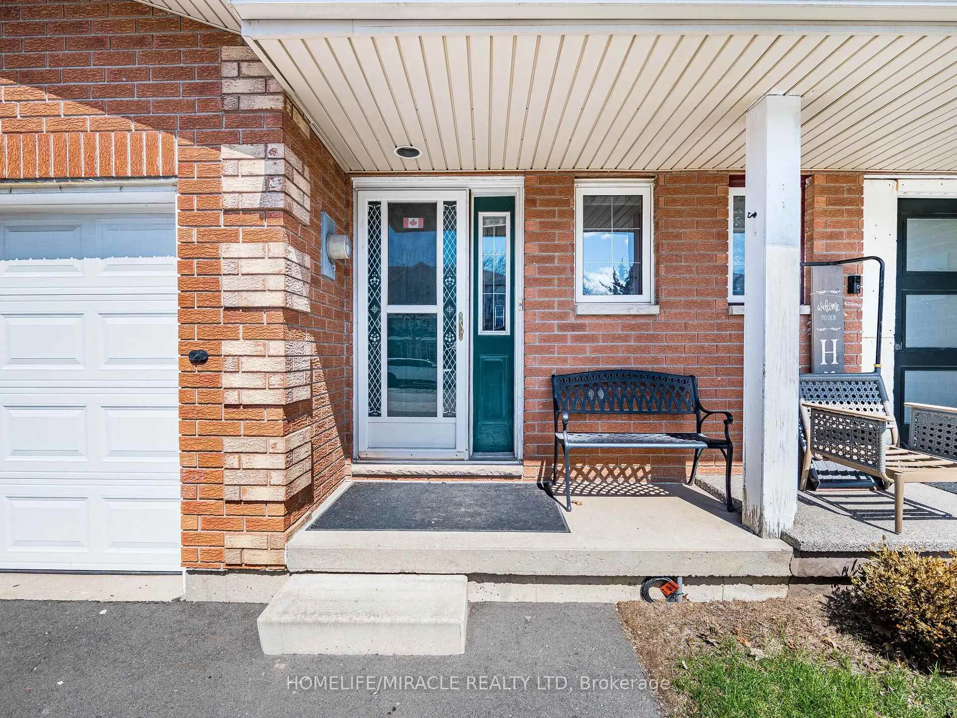 Photo 4 of 238 Candlewood Drive, Hamilton, Stoney Creek — HOMEH