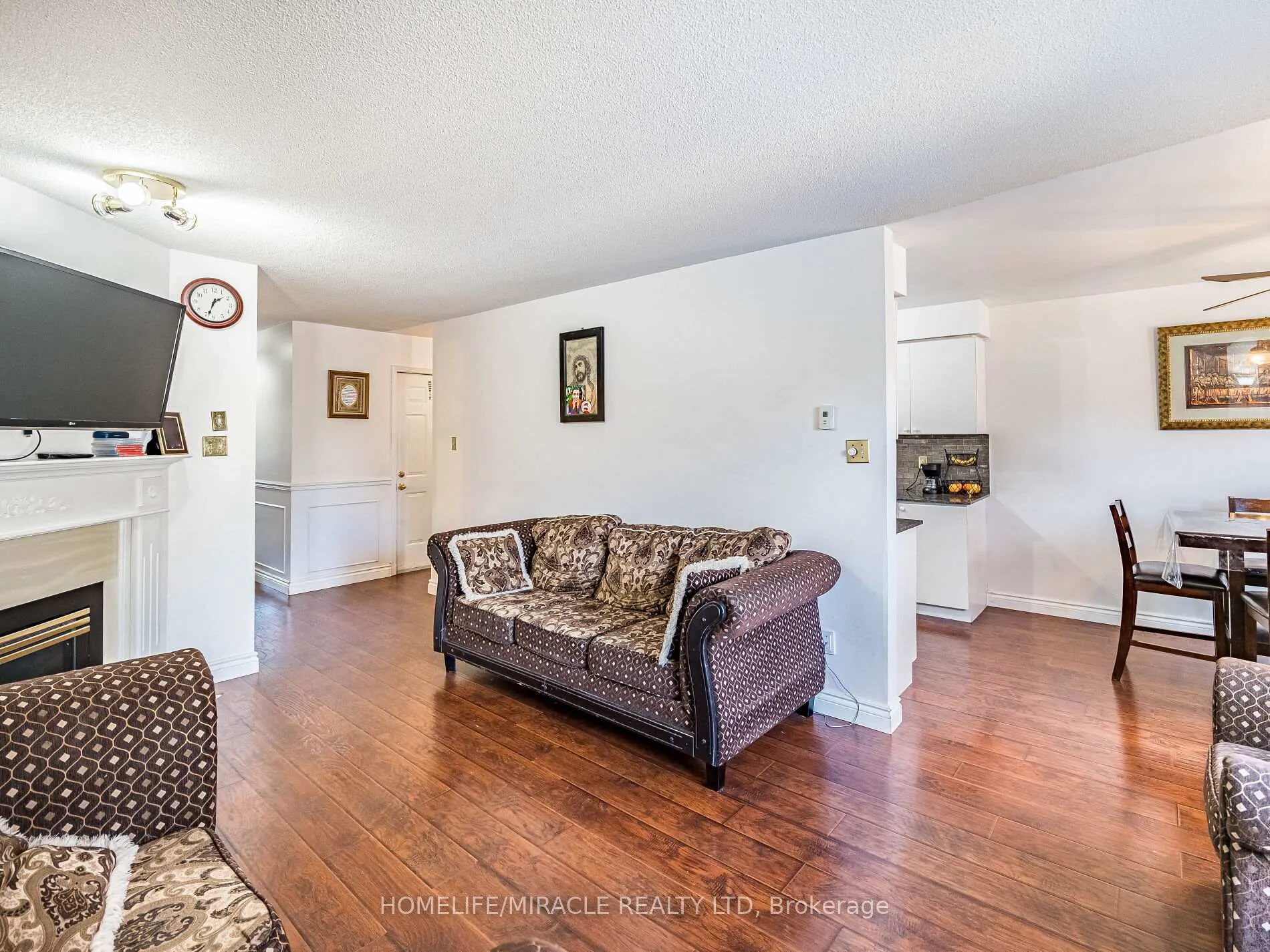 Photo 9 of 238 Candlewood Drive, Hamilton, Stoney Creek — HOMEH
