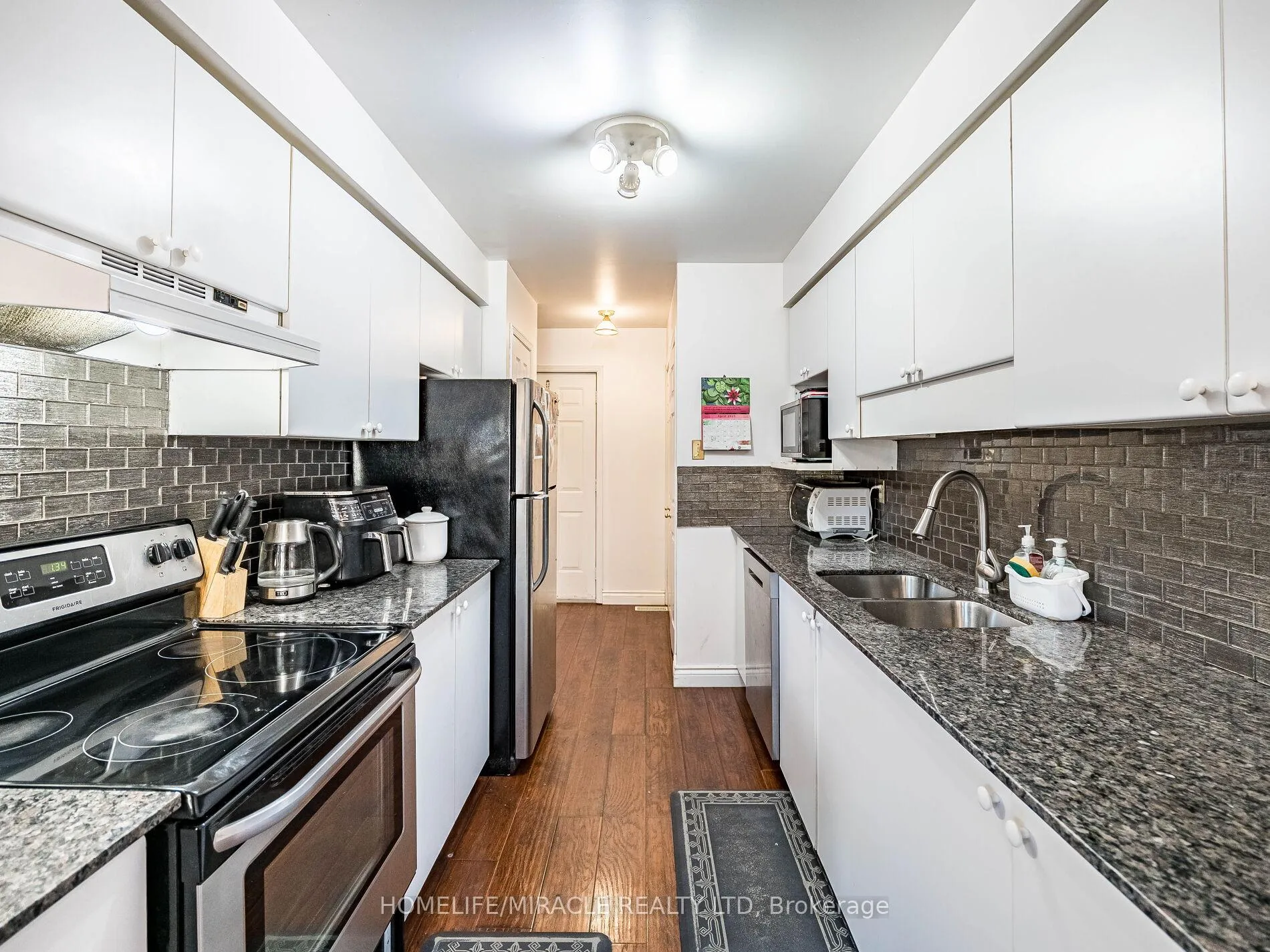 Photo 15 of 238 Candlewood Drive, Hamilton, Stoney Creek — HOMEH