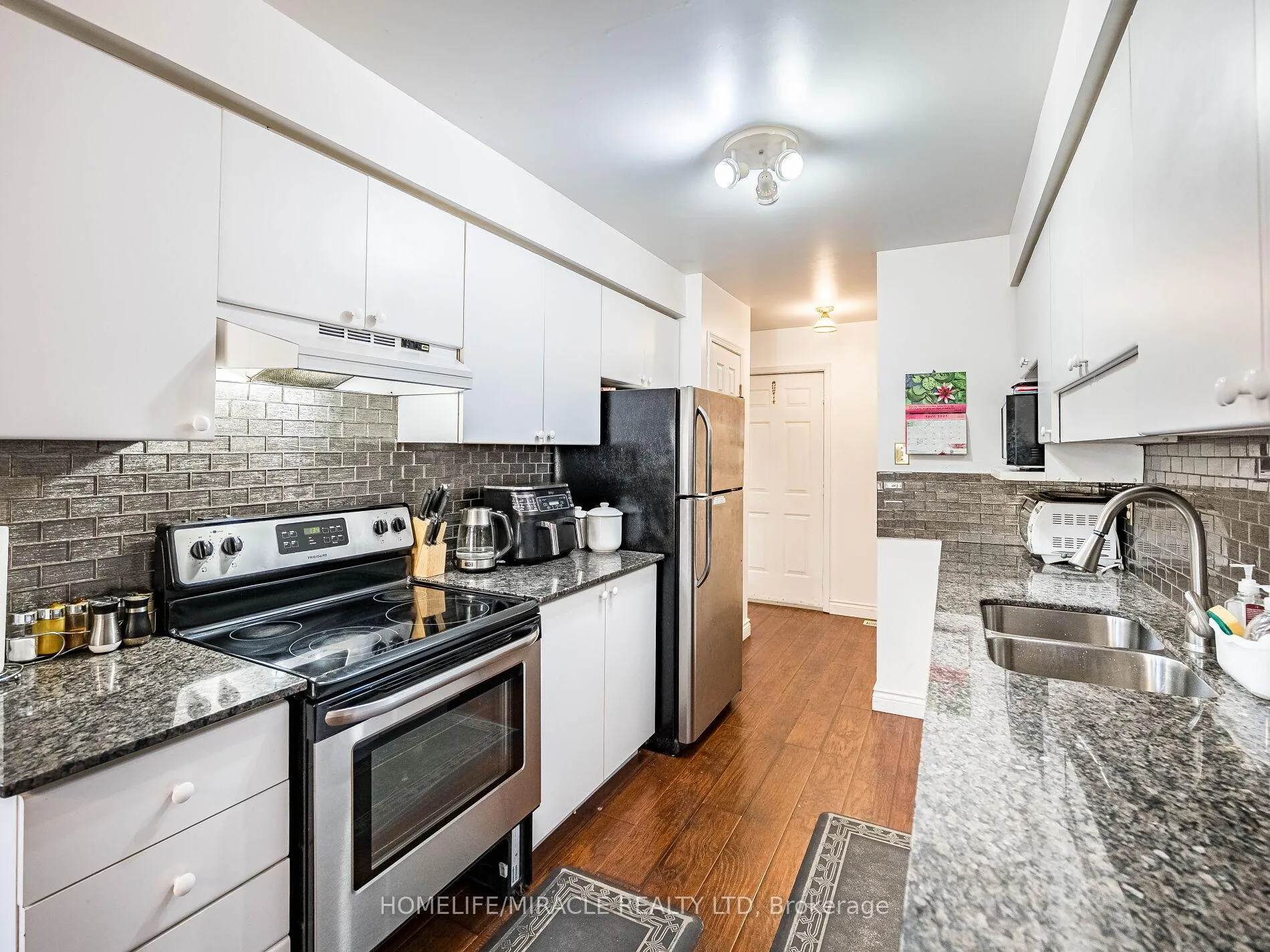Photo 16 of 238 Candlewood Drive, Hamilton, Stoney Creek — HOMEH