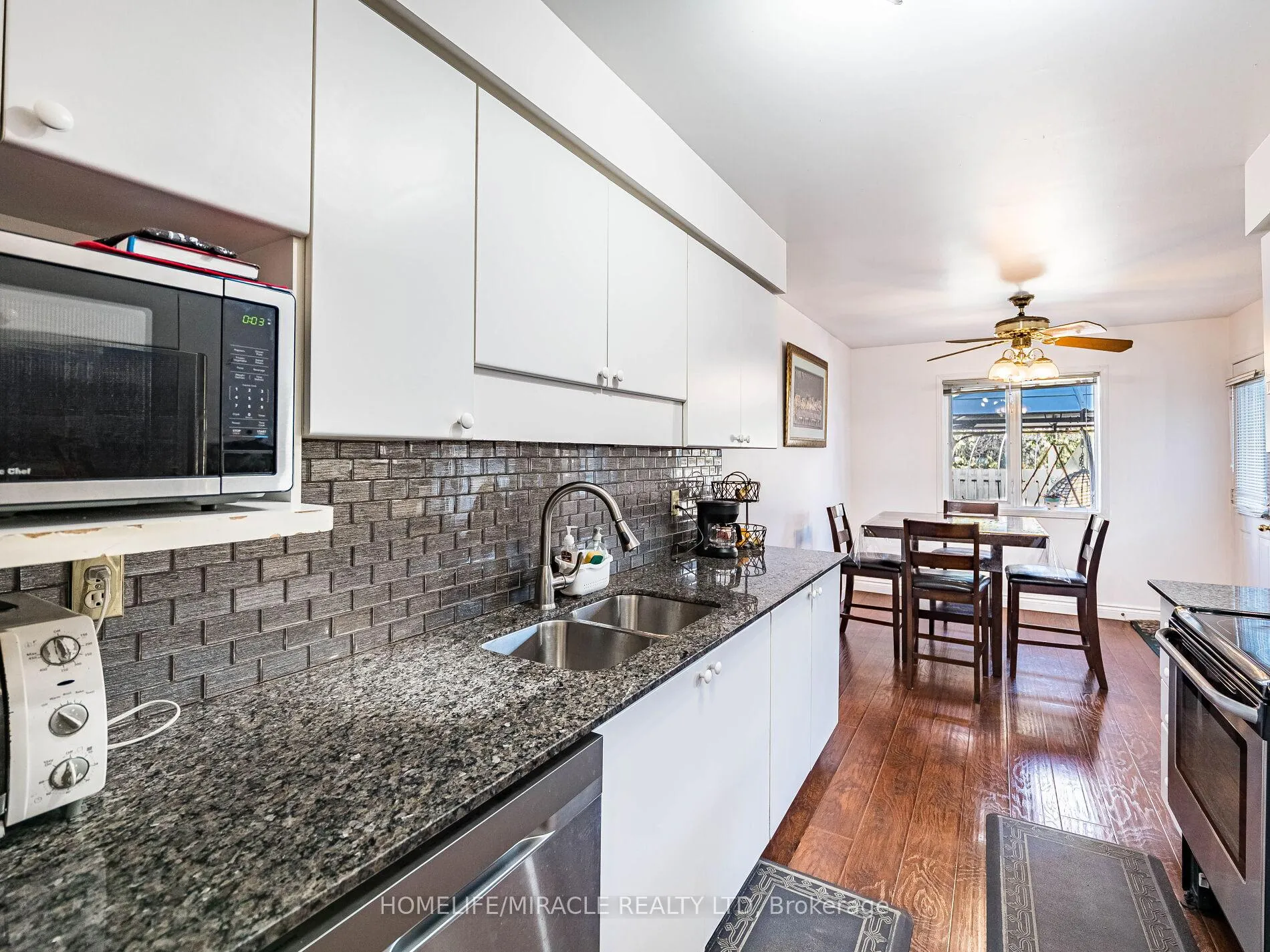 Photo 17 of 238 Candlewood Drive, Hamilton, Stoney Creek — HOMEH