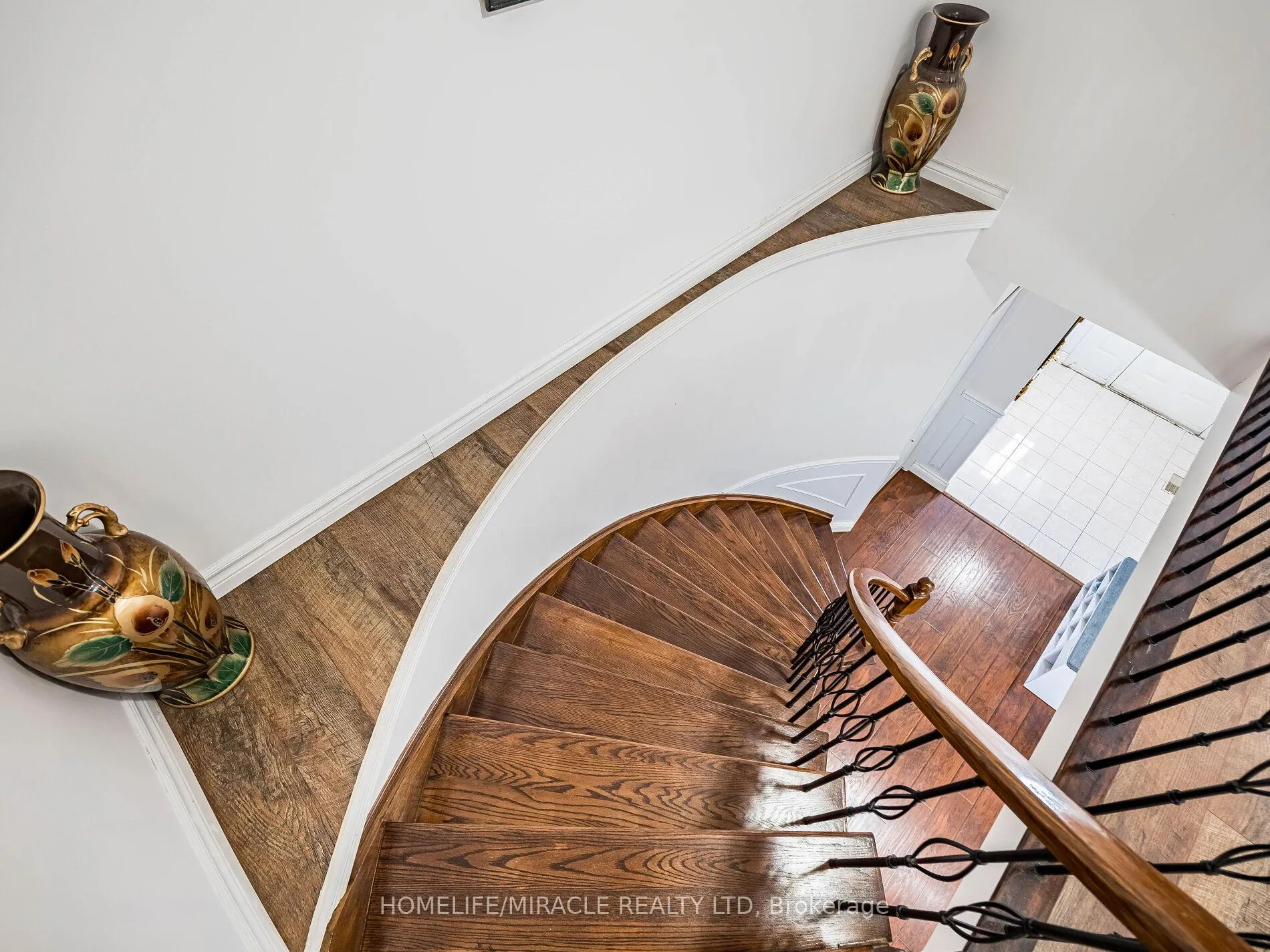 Photo 23 of 238 Candlewood Drive, Hamilton, Stoney Creek — HOMEH