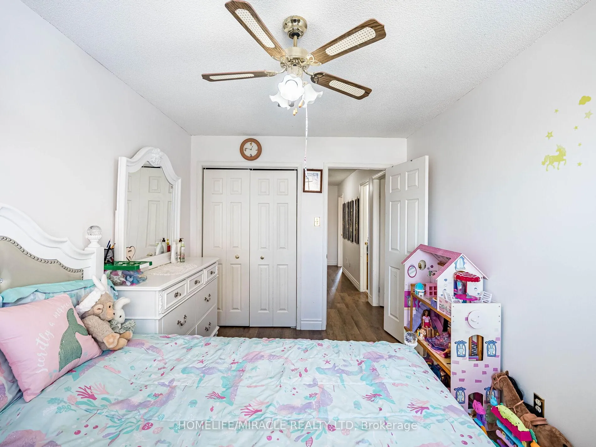 Photo 32 of 238 Candlewood Drive, Hamilton, Stoney Creek — HOMEH