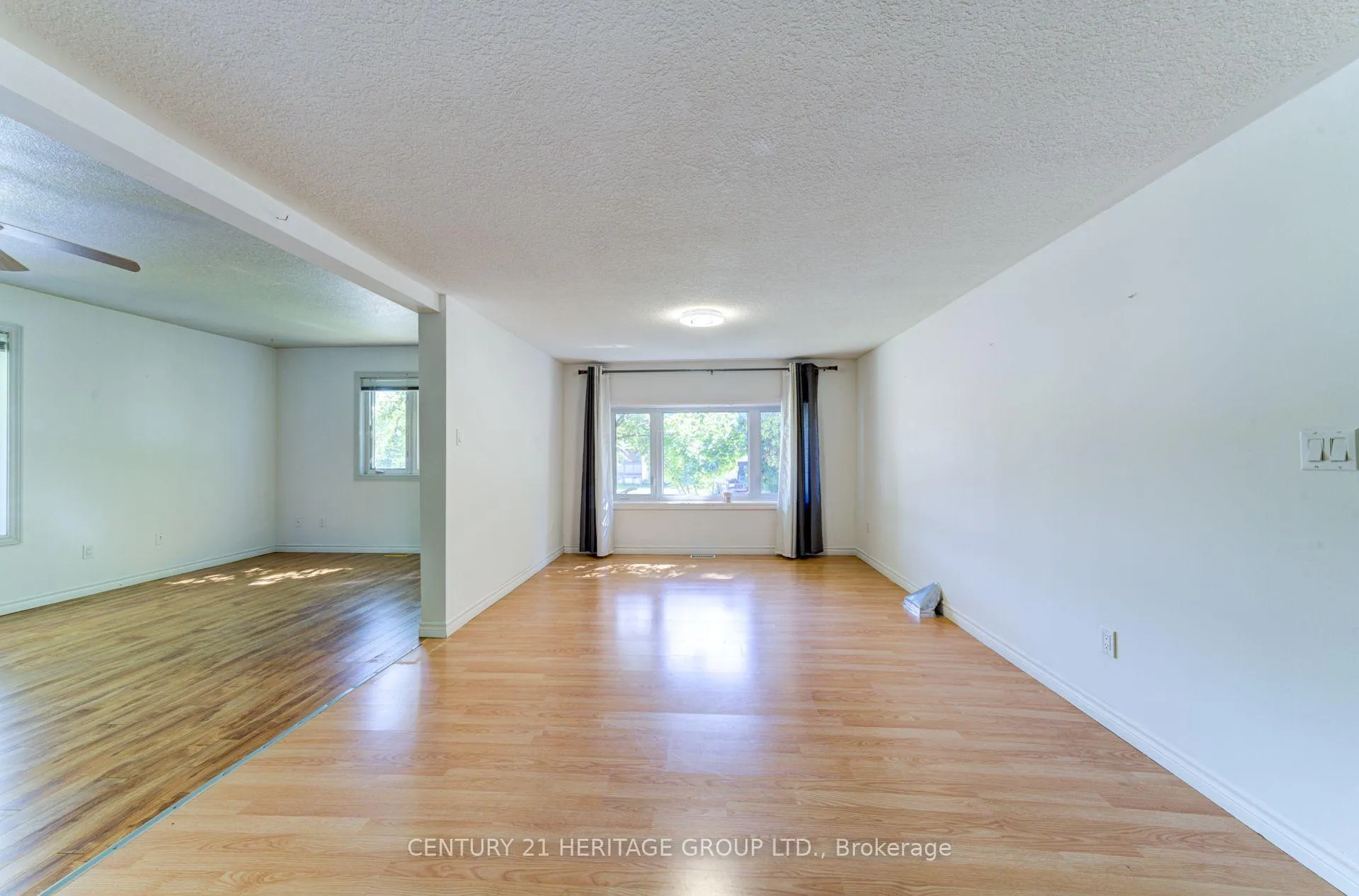 Photo 6 of 42 Shamrock Crescent, Essa, Rural Essa — HOMEH