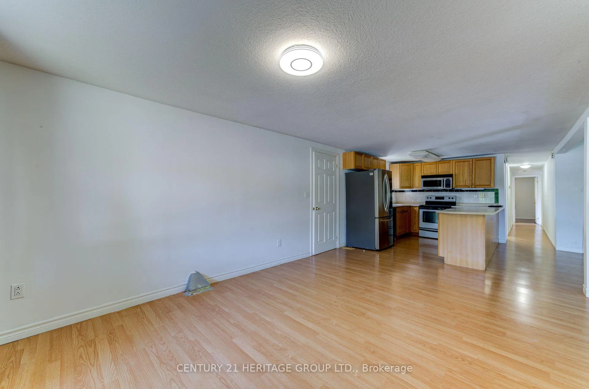 Photo 8 of 42 Shamrock Crescent, Essa, Rural Essa — HOMEH