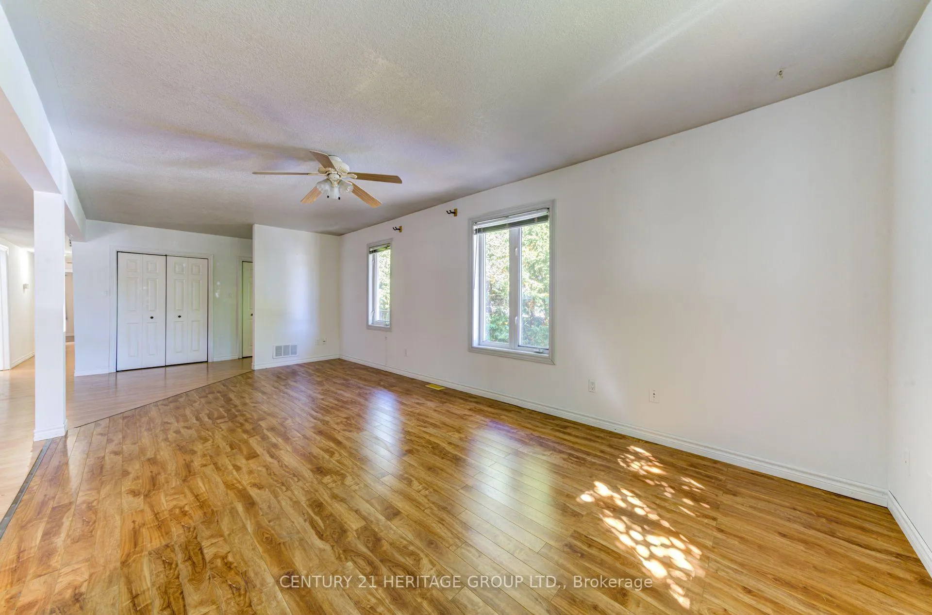 Photo 17 of 42 Shamrock Crescent, Essa, Rural Essa — HOMEH