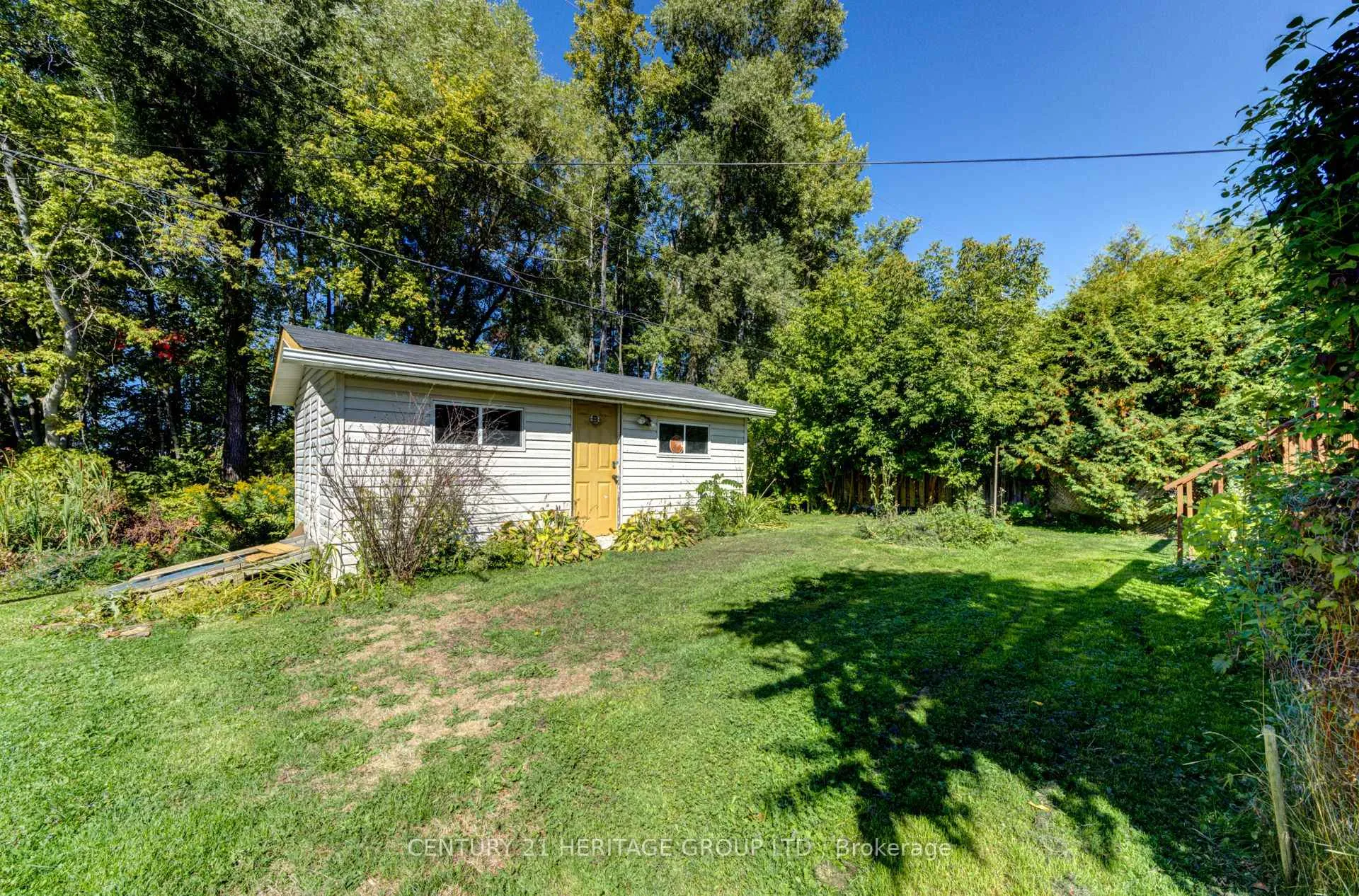 Photo 29 of 42 Shamrock Crescent, Essa, Rural Essa — HOMEH