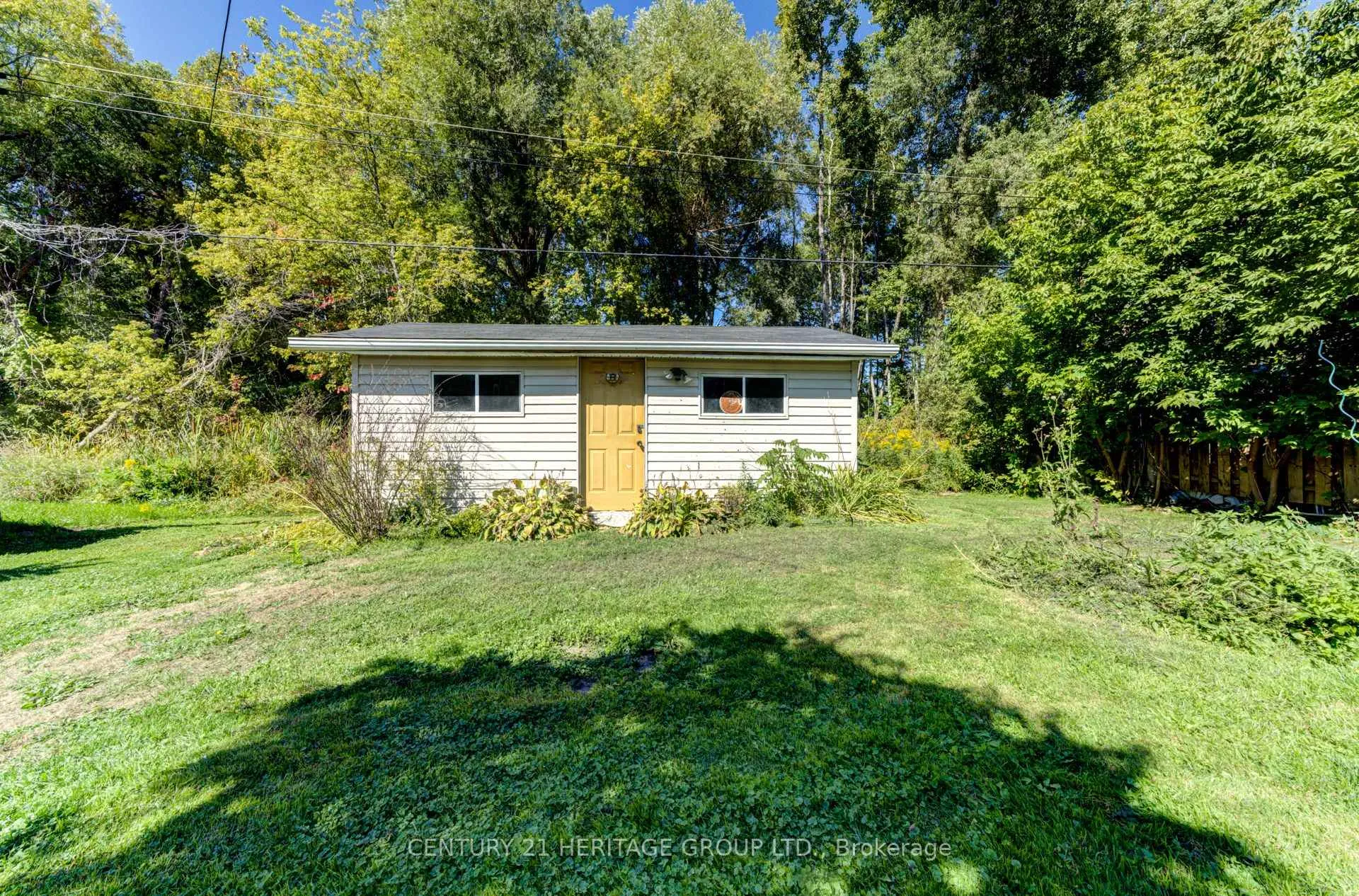 Photo 31 of 42 Shamrock Crescent, Essa, Rural Essa — HOMEH
