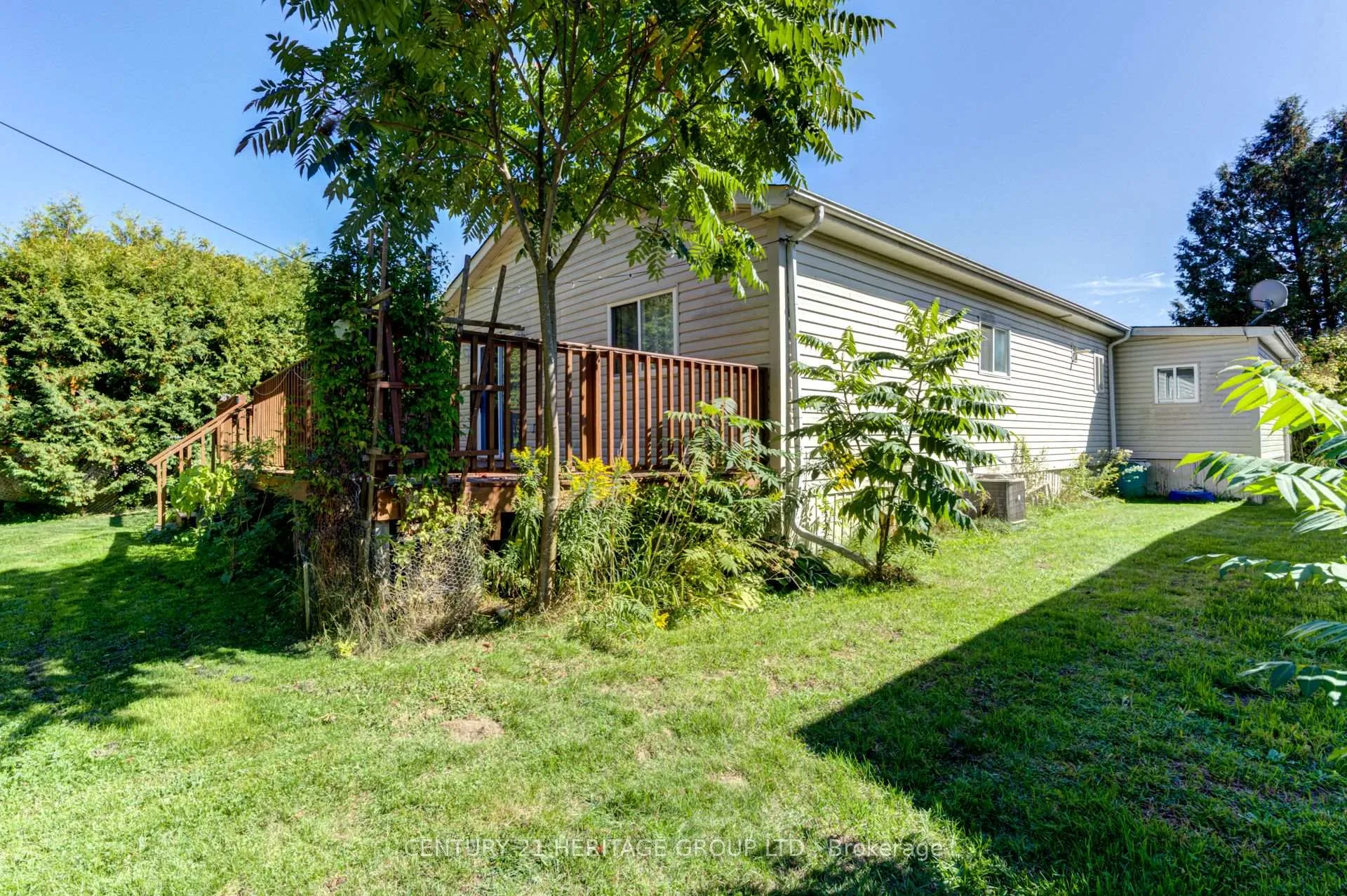 Photo 35 of 42 Shamrock Crescent, Essa, Rural Essa — HOMEH