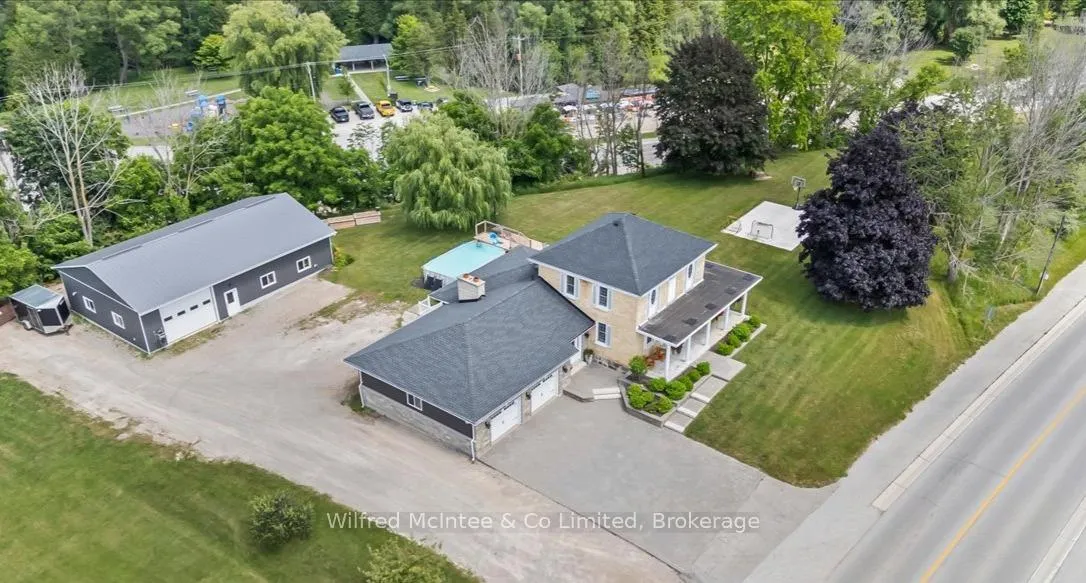 Front of 24 Bruce Road 3