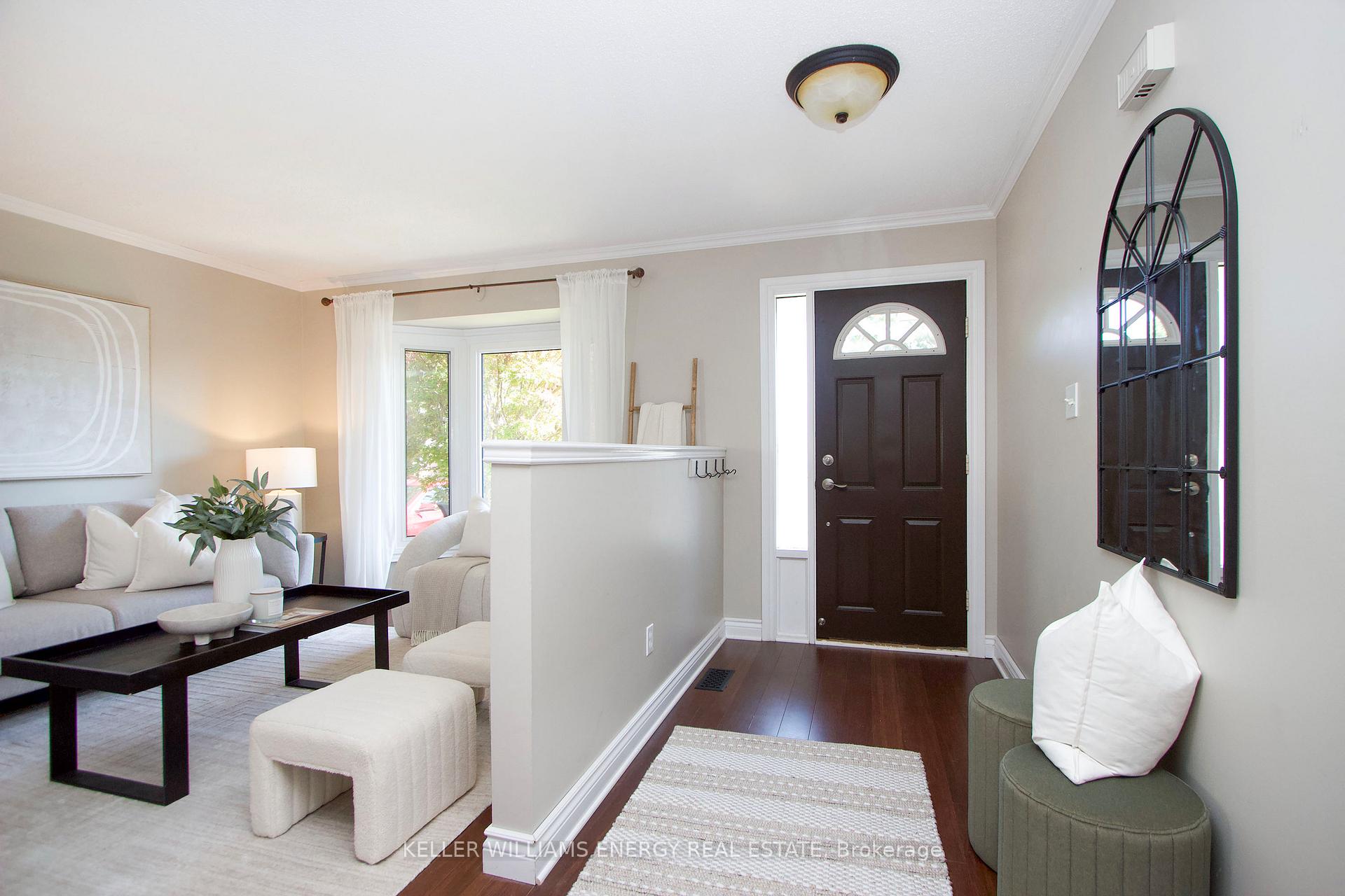 Photo 6 of 19 Stephen Avenue, Clarington, Courtice — HOMEH