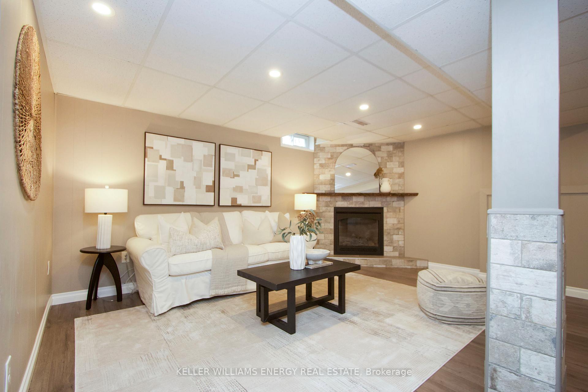 Photo 26 of 19 Stephen Avenue, Clarington, Courtice — HOMEH