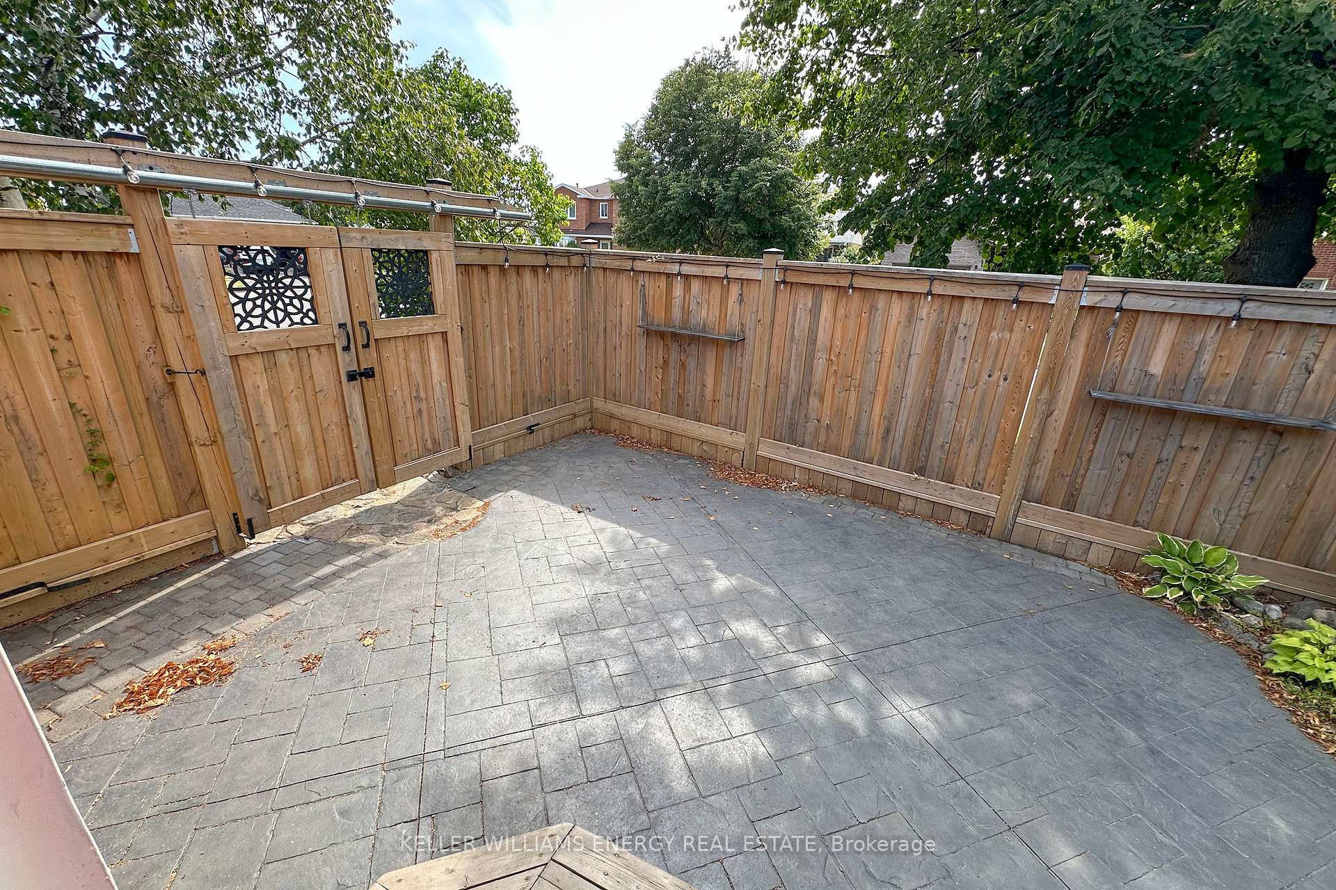 Photo 34 of 19 Stephen Avenue, Clarington, Courtice — HOMEH