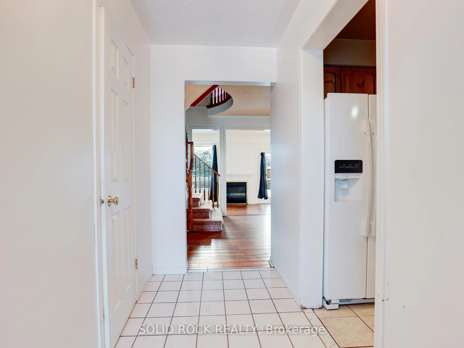 Photo 6 of 67 Northmanor Crescent, Kitchener — HOMEH