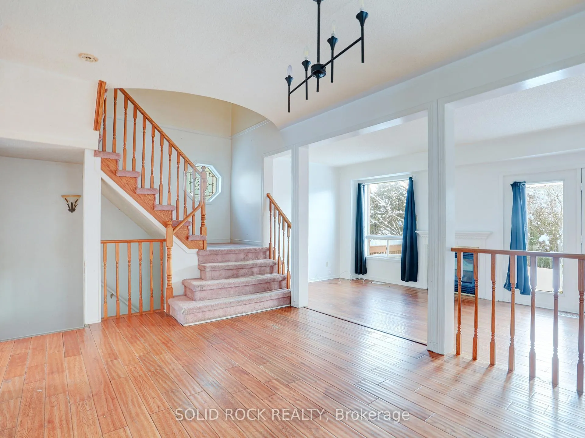 Photo 15 of 67 Northmanor Crescent, Kitchener — HOMEH