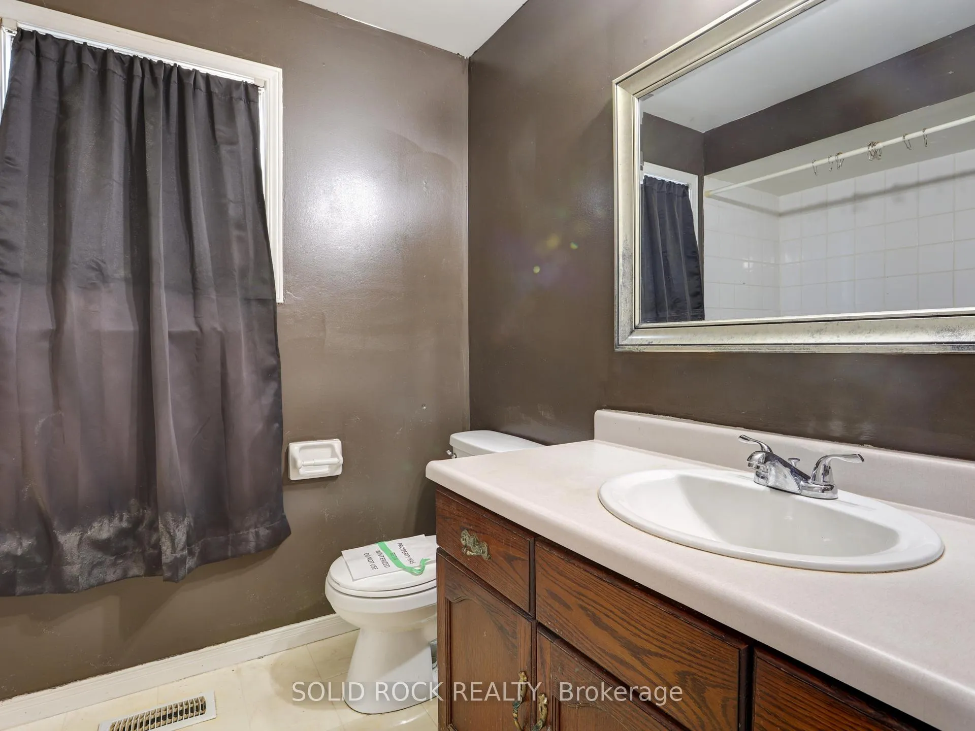 Photo 26 of 67 Northmanor Crescent, Kitchener — HOMEH