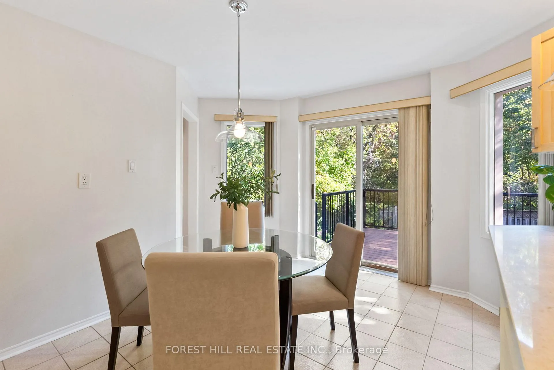 Photo 10 of 50 Bluebell Crescent, Whitby, Lynde Creek — HOMEH