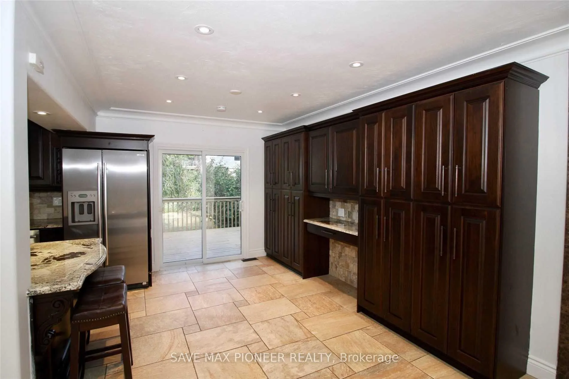 Photo 7 of 5 Parkview Boulevard, Halton Hills, Georgetown — HOMEH