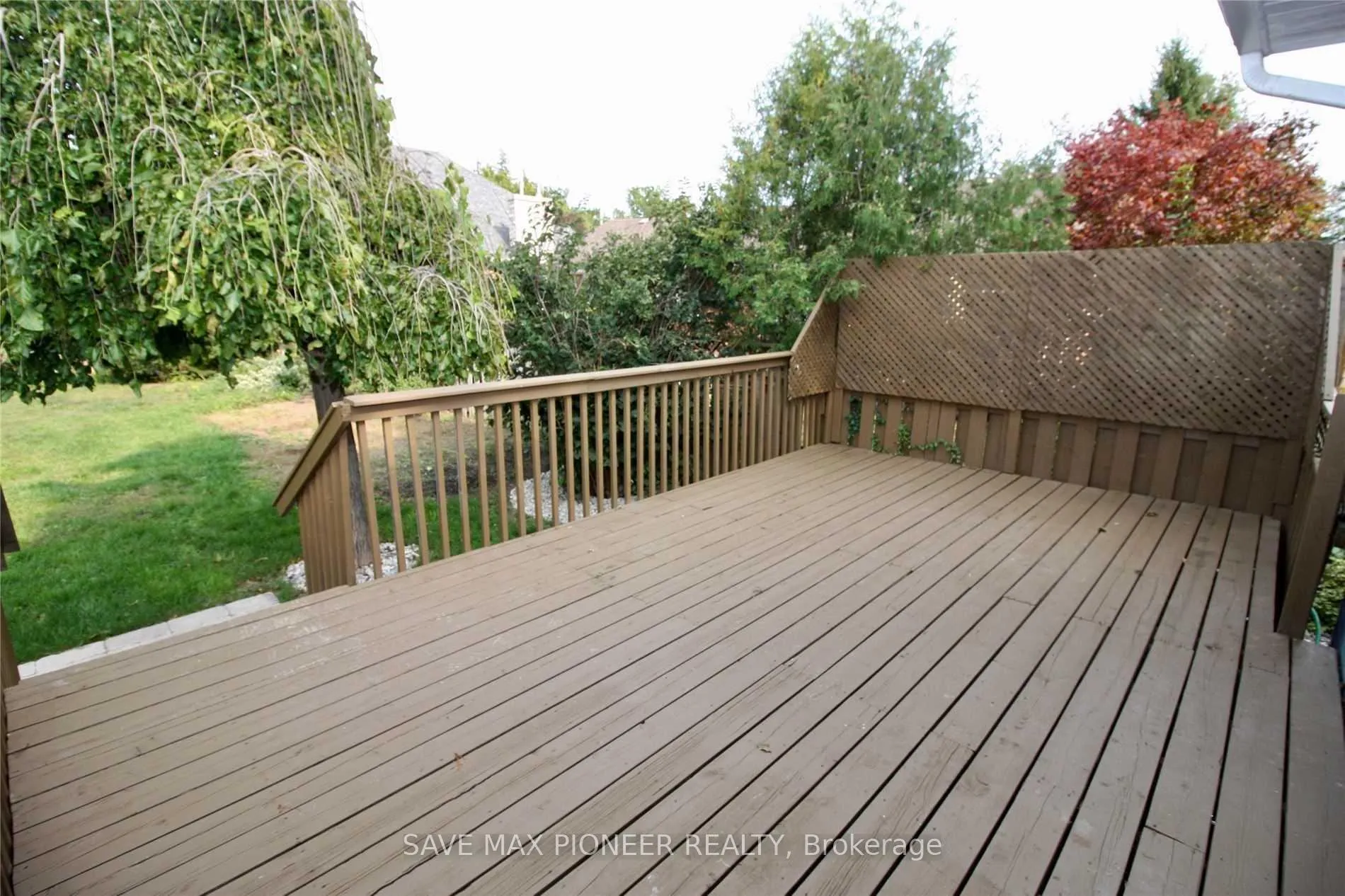 Photo 15 of 5 Parkview Boulevard, Halton Hills, Georgetown — HOMEH