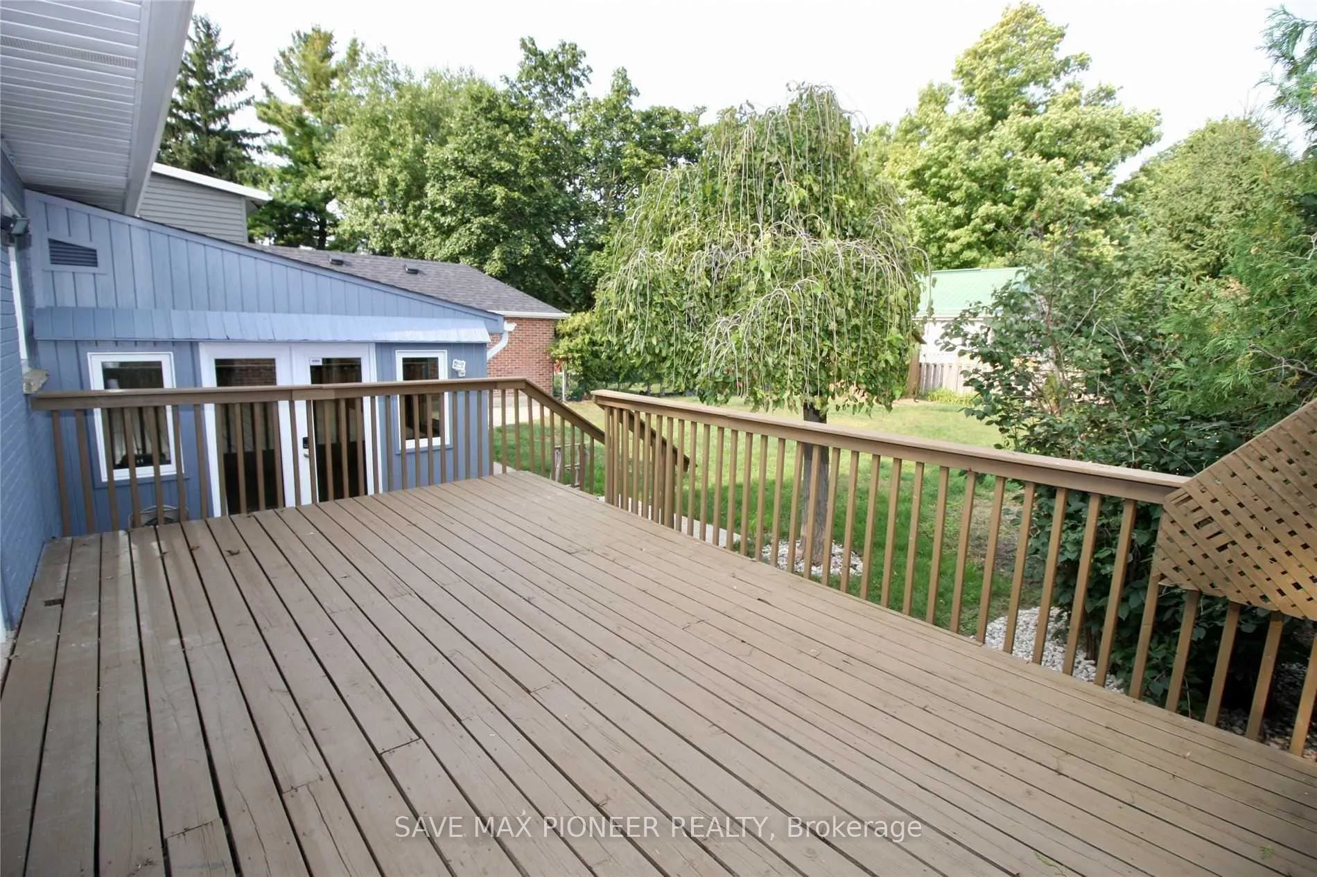 Photo 16 of 5 Parkview Boulevard, Halton Hills, Georgetown — HOMEH