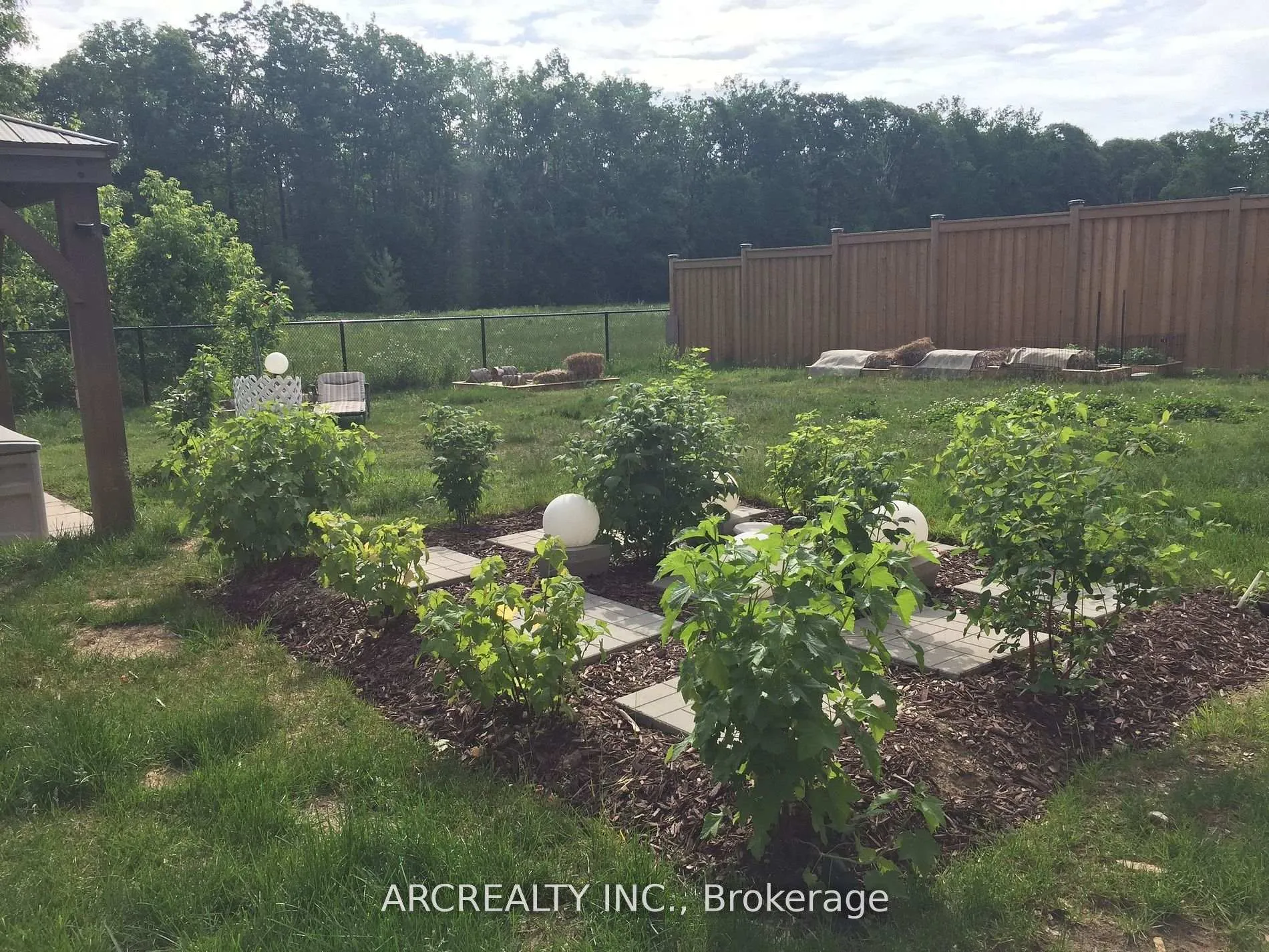 Photo 34 of 25 Thompson Way, Springwater, Centre Vespra — HOMEH
