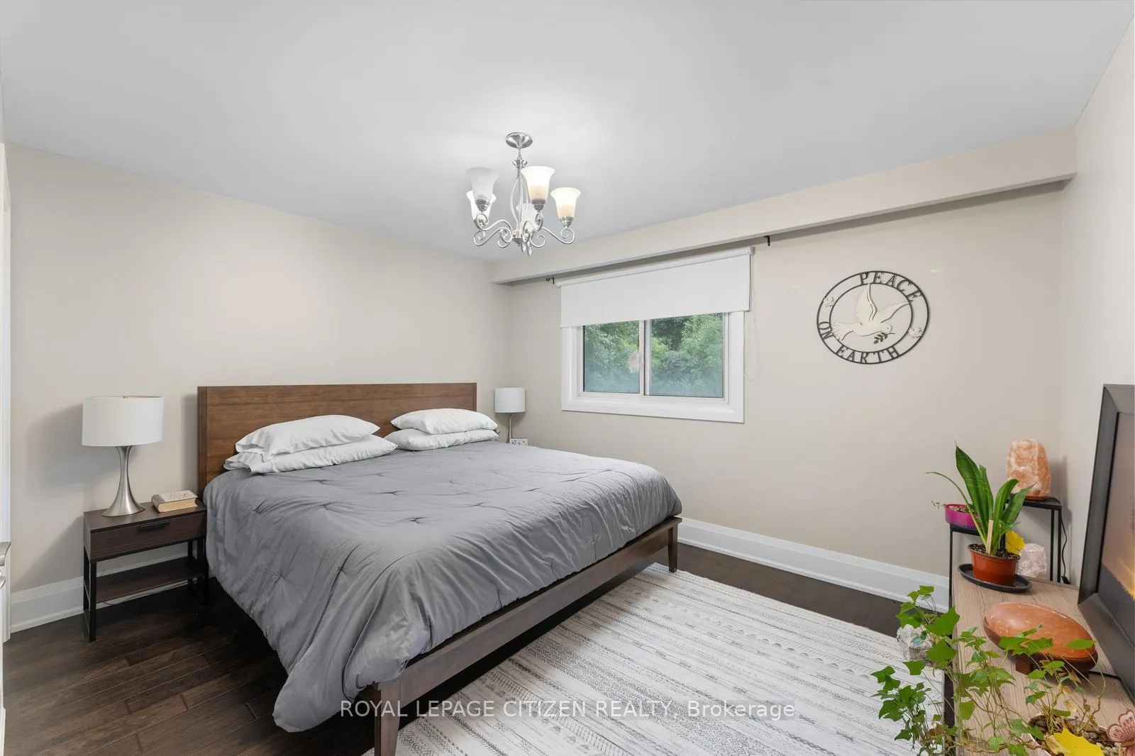 Photo 13 of 43 Railway Street, Vaughan, Maple — HOMEH