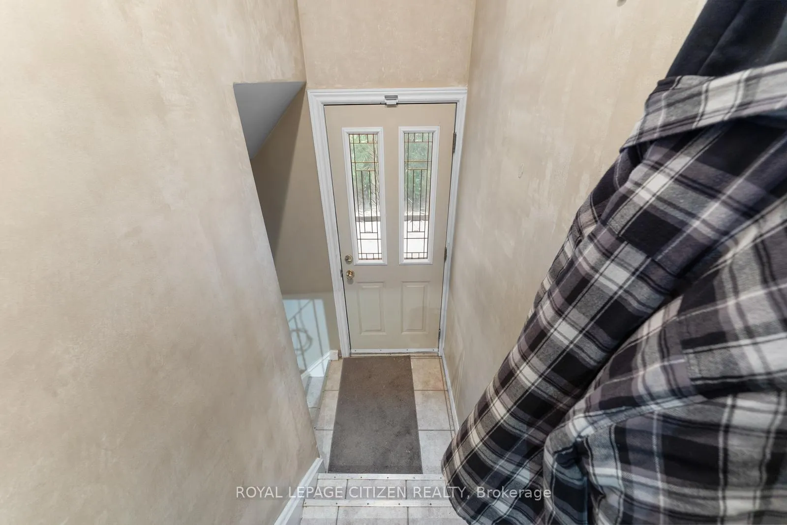 Photo 15 of 43 Railway Street, Vaughan, Maple — HOMEH