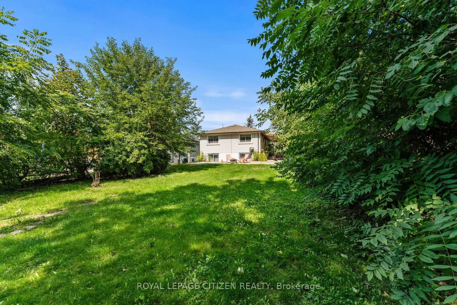 Photo 23 of 43 Railway Street, Vaughan, Maple — HOMEH