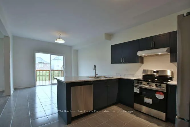 Photo 9 of 241 Mckenzie Drive, Clearview, Stayner — HOMEH