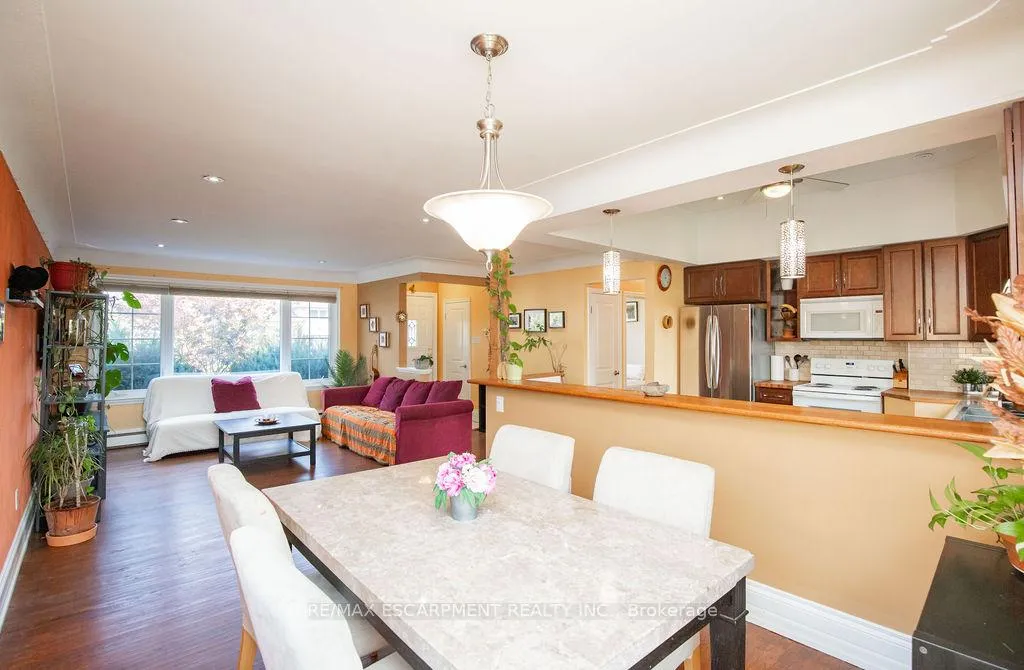 Photo 9 of 60 Ivy Lea Place, Hamilton, Sunninghill — HOMEH