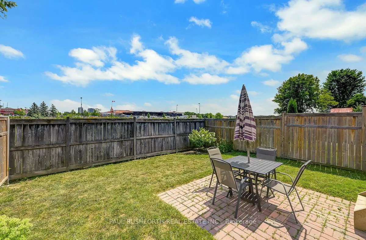 Photo 25 of 1601 Haydon Circle, Ottawa, Barrhaven - Heritage Park — HOMEH