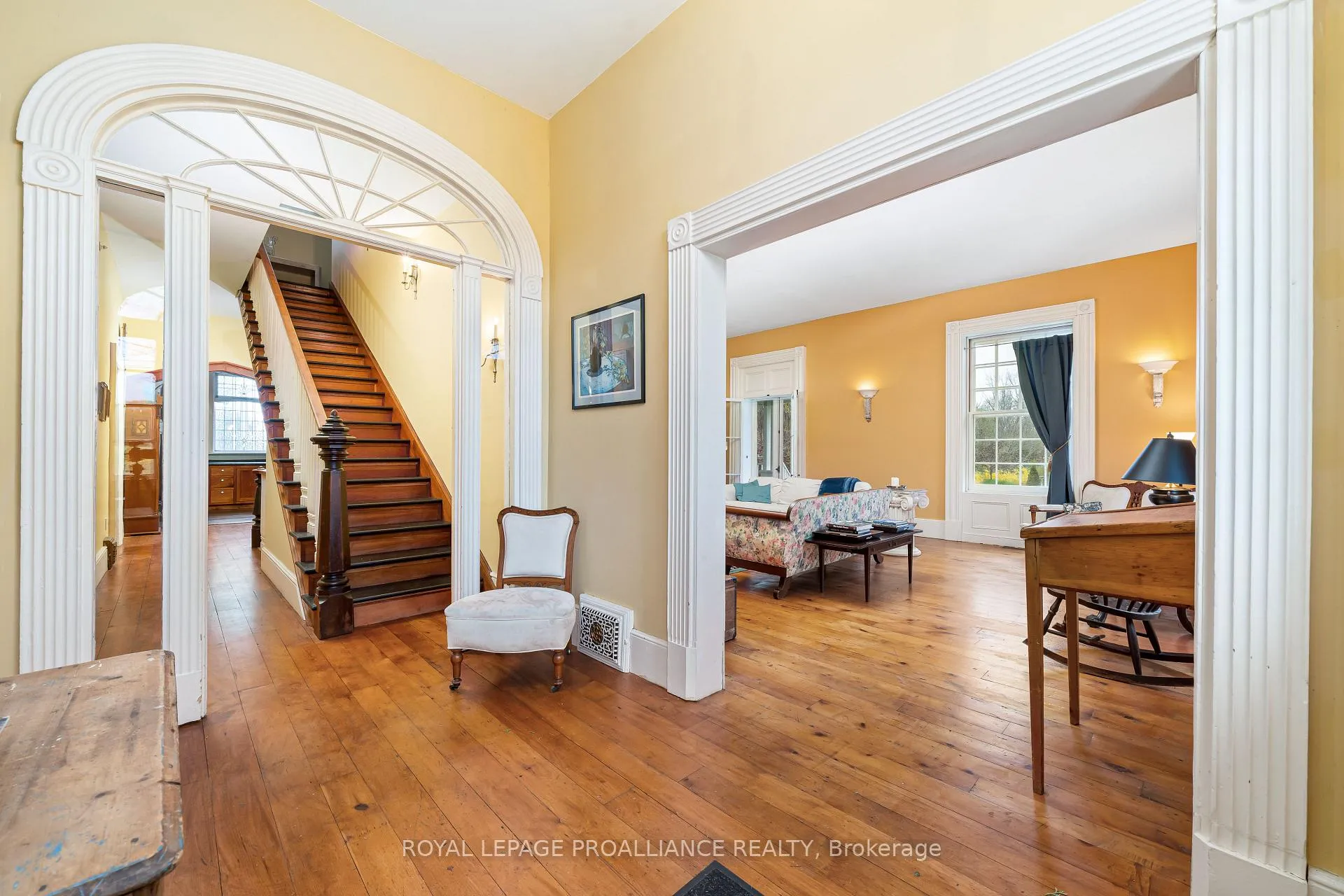 Photo 6 of 1479 Lakeside Drive, Prince Edward County, Ameliasburgh — HOMEH
