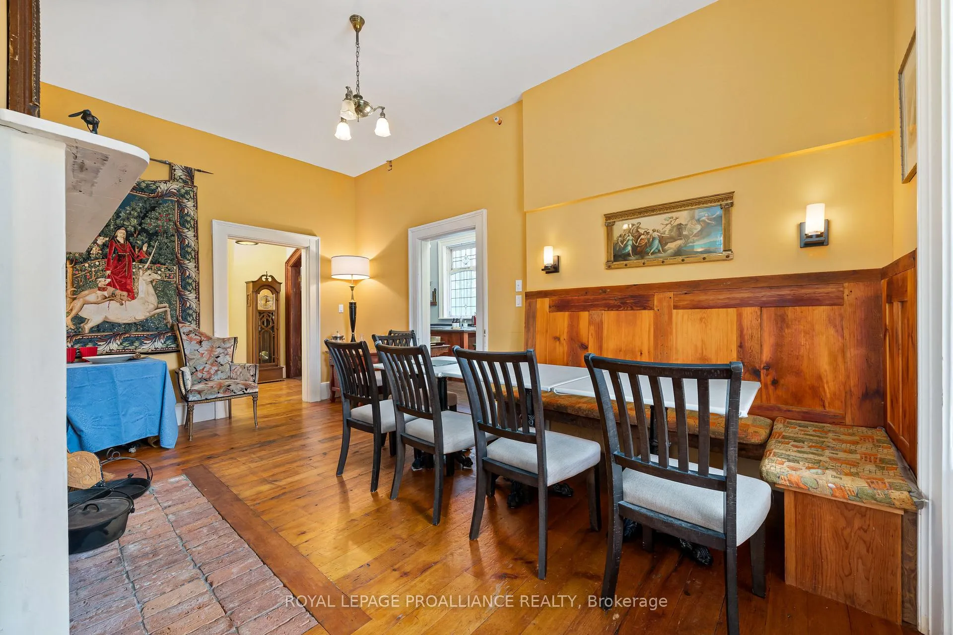 Photo 14 of 1479 Lakeside Drive, Prince Edward County, Ameliasburgh — HOMEH