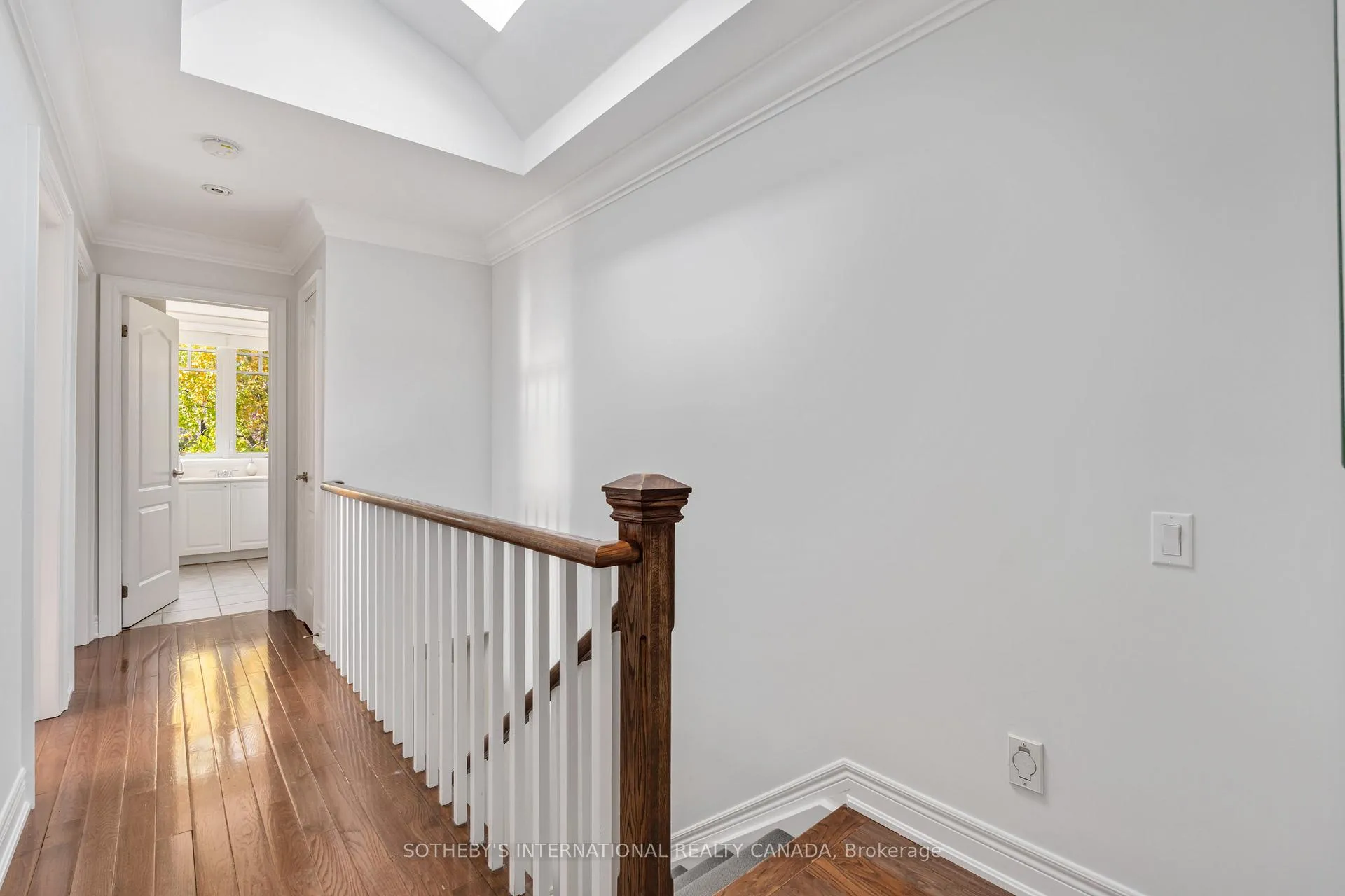 Photo 11 of 77 Hillside Drive, Toronto, Broadview North — HOMEH