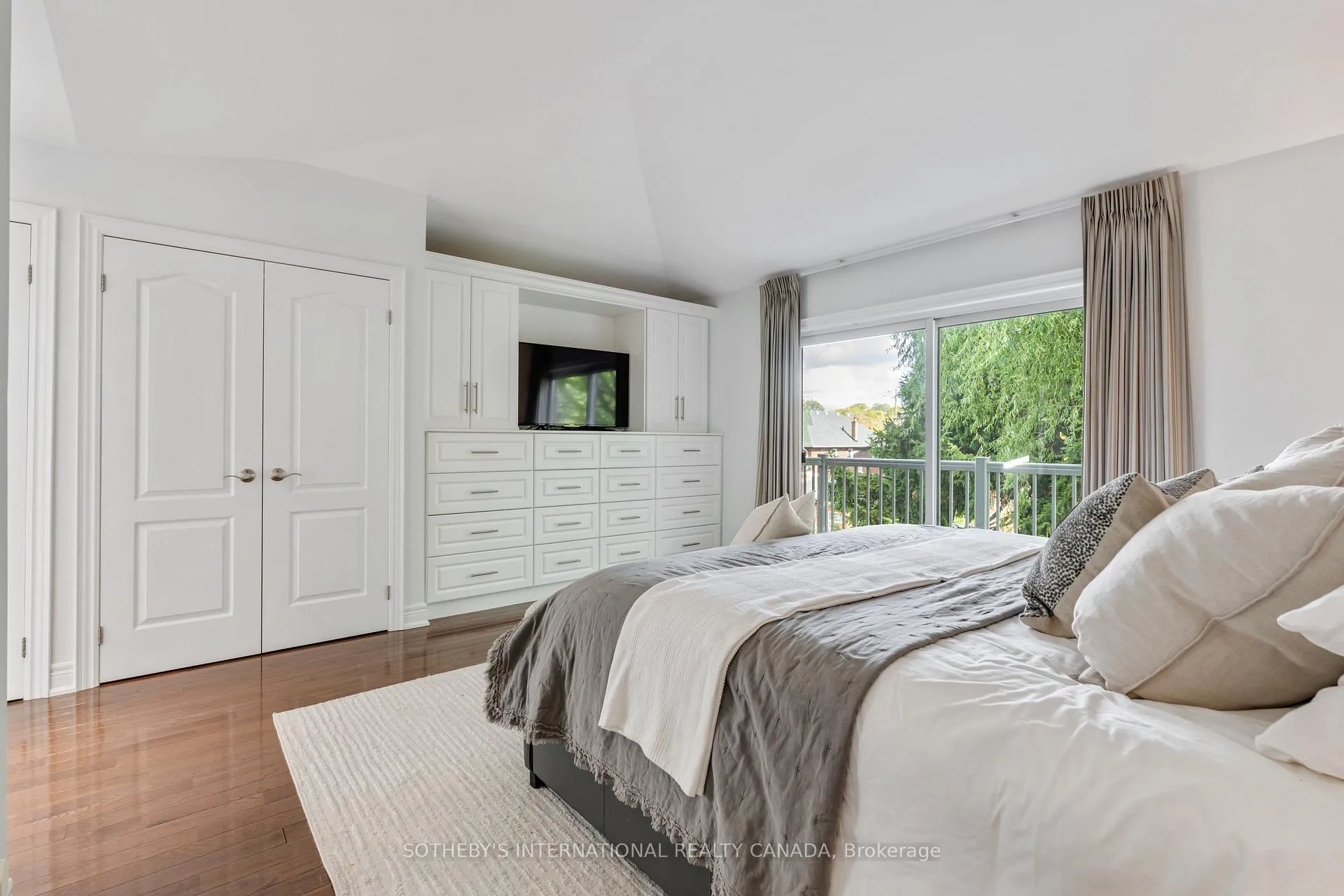 Photo 13 of 77 Hillside Drive, Toronto, Broadview North — HOMEH
