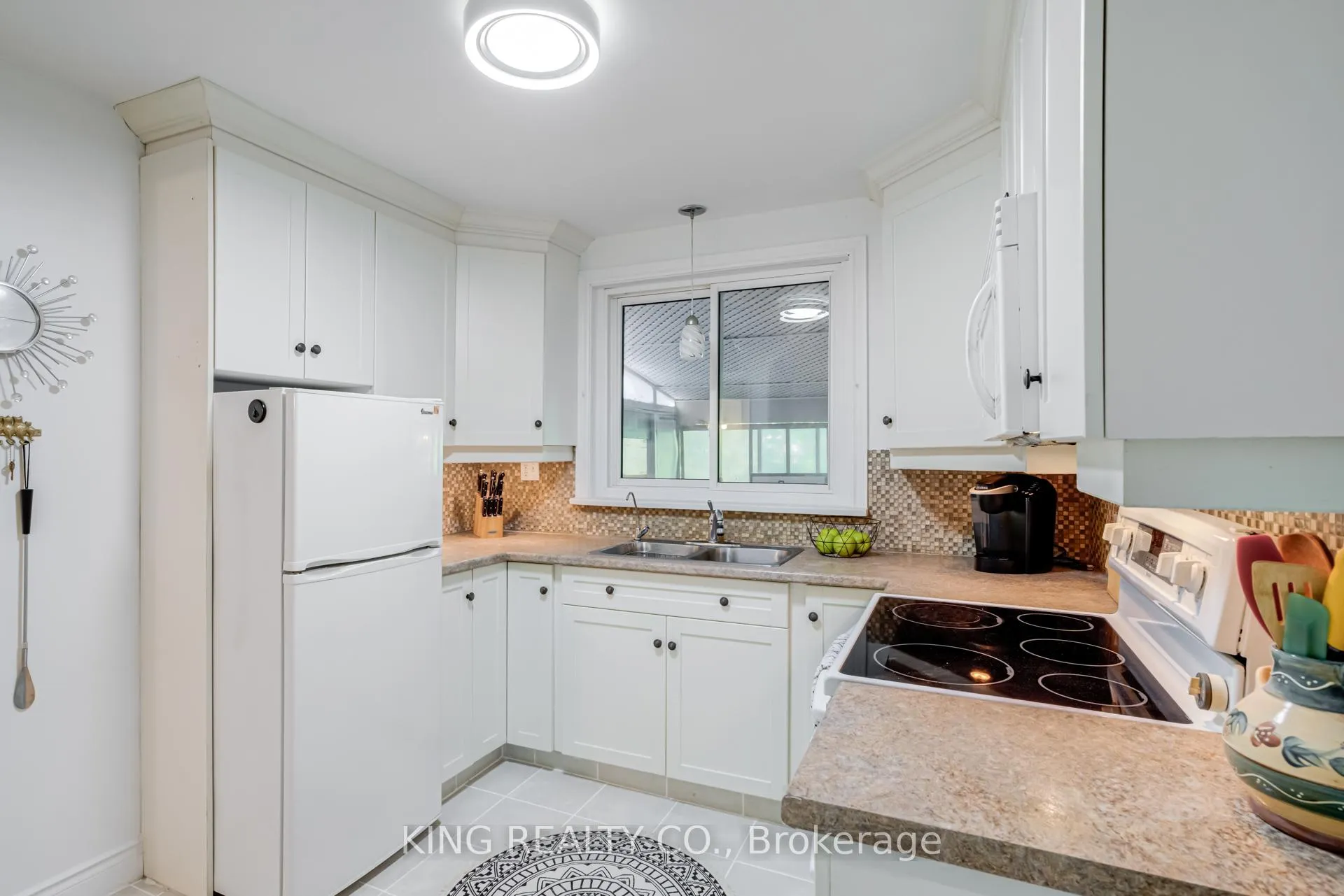 Photo 12 of 116 Brock Street, Kitchener — HOMEH