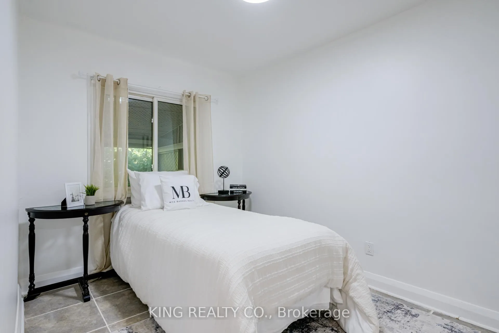 Photo 14 of 116 Brock Street, Kitchener — HOMEH
