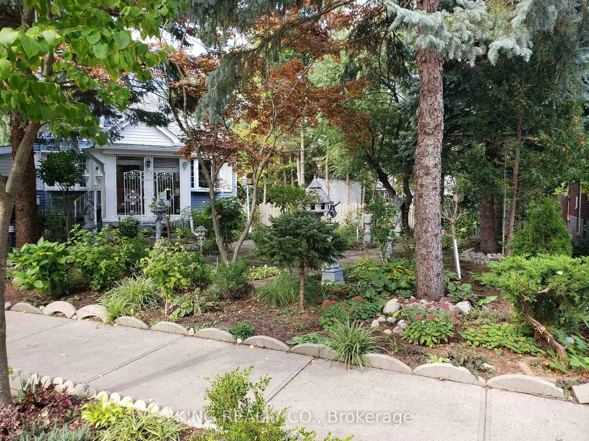 Photo 43 of 116 Brock Street, Kitchener — HOMEH