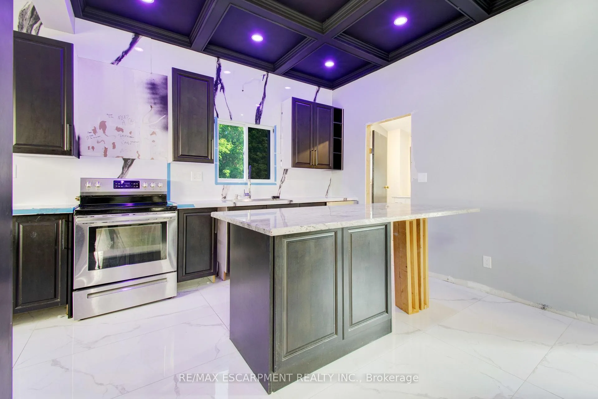 Photo 13 of 85 East 37th Street, Hamilton, Macassa — HOMEH