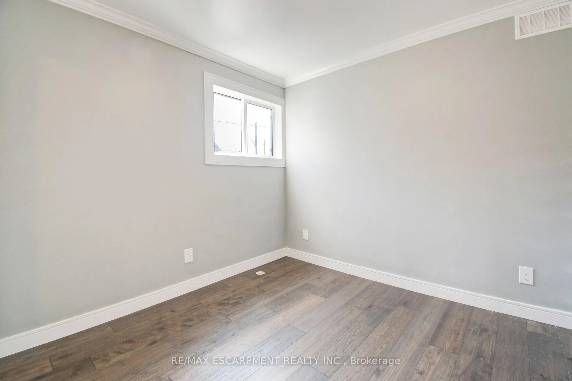 Photo 15 of 85 East 37th Street, Hamilton, Macassa — HOMEH