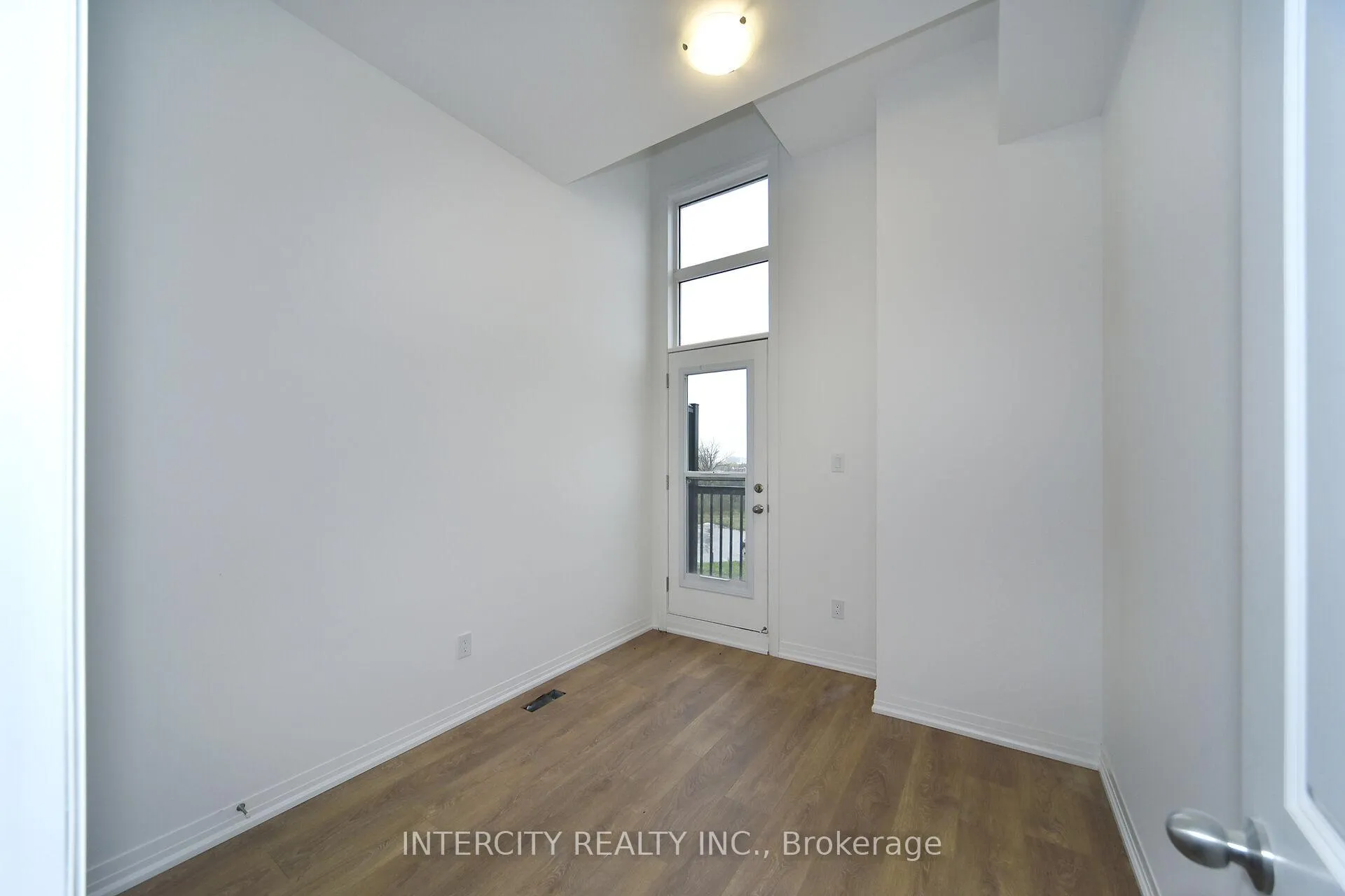 Photo 27 of 147 Markland Street, Markham, Cachet — HOMEH