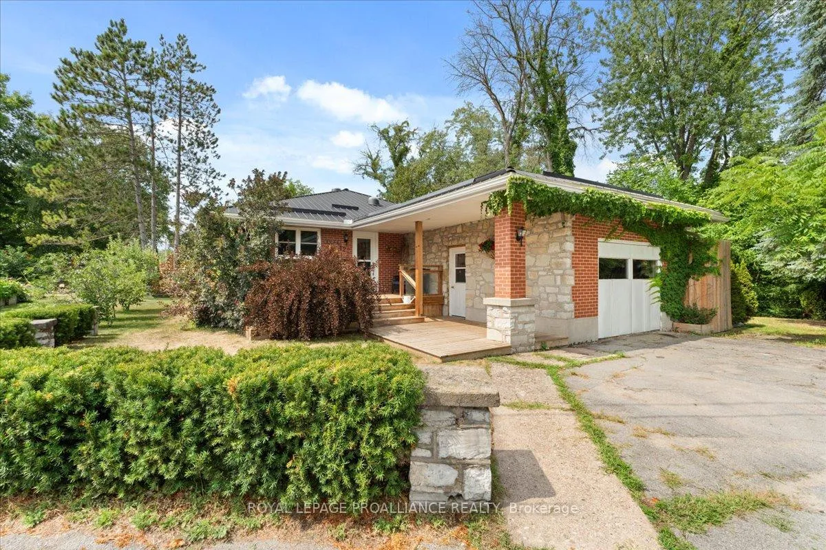 Photo 1 of 122 Spring Street E, Tweed, Tweed (Village) — HOMEH